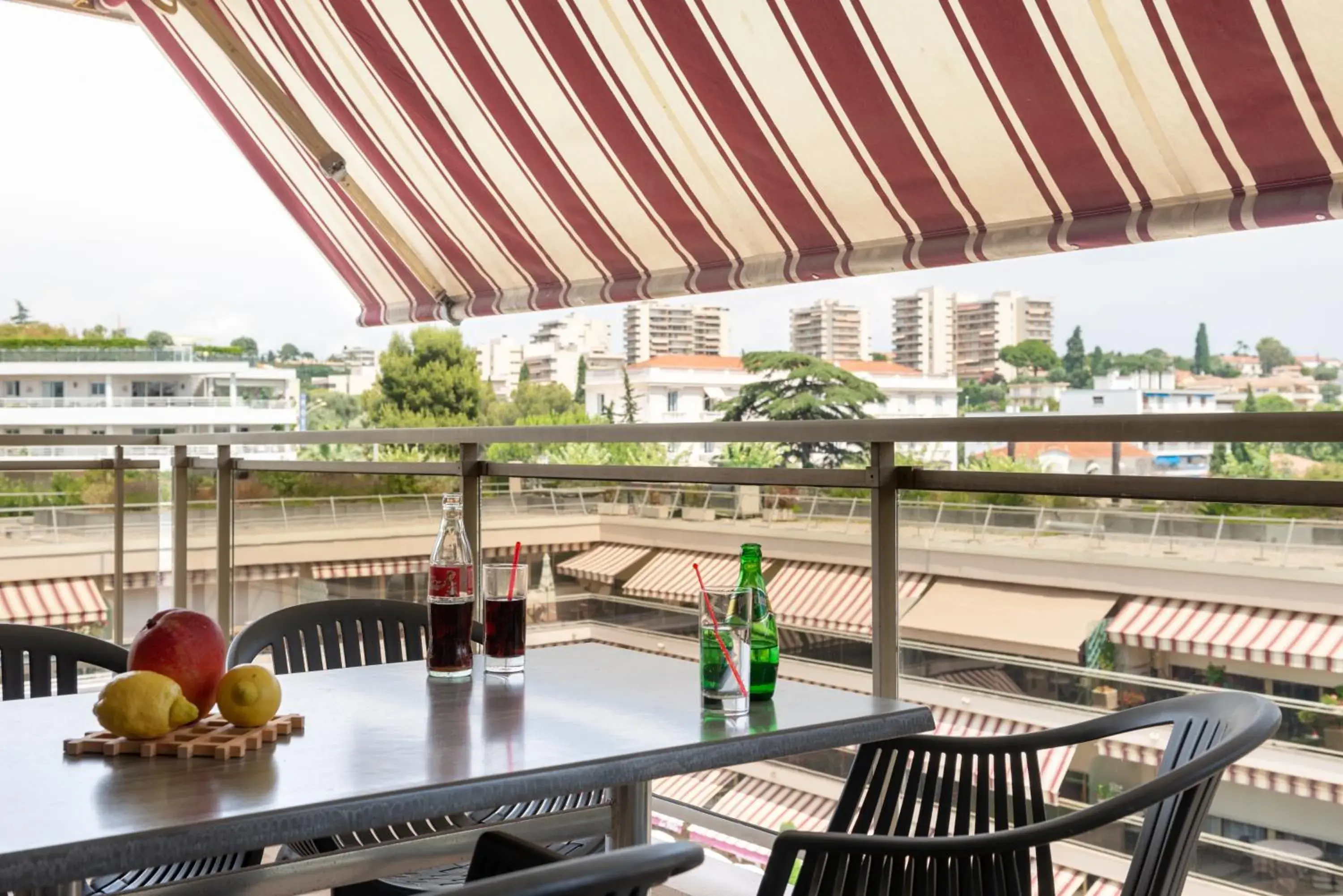 One-Bedroom Apartment in The Originals Résidence, Les Strélitzias One-Bedroom Apartment in The Originals Résidence, Les Strélitzias