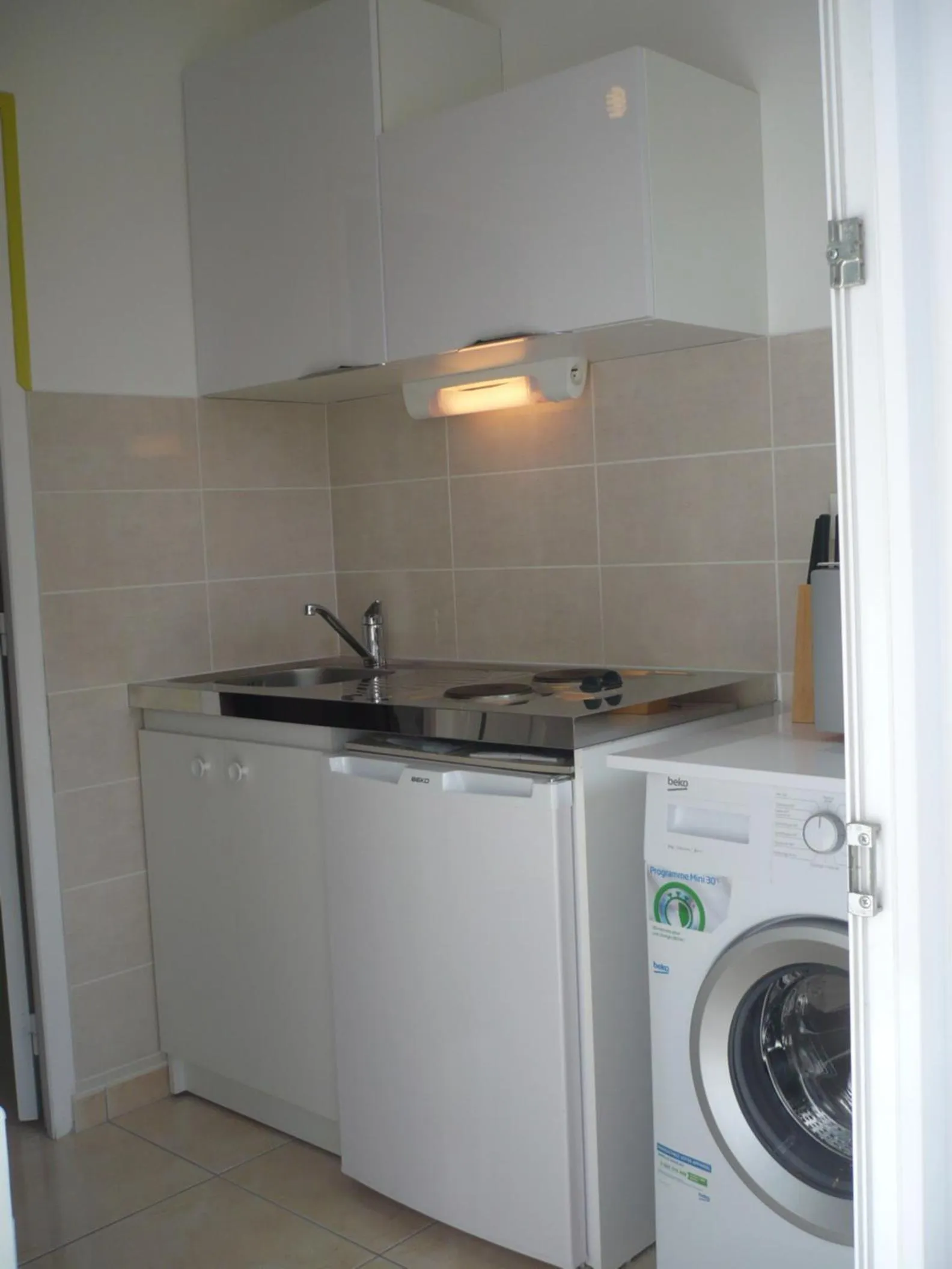 Kitchen or kitchenette, Kitchen/Kitchenette in Chambres D'hôtes Anne-Marie