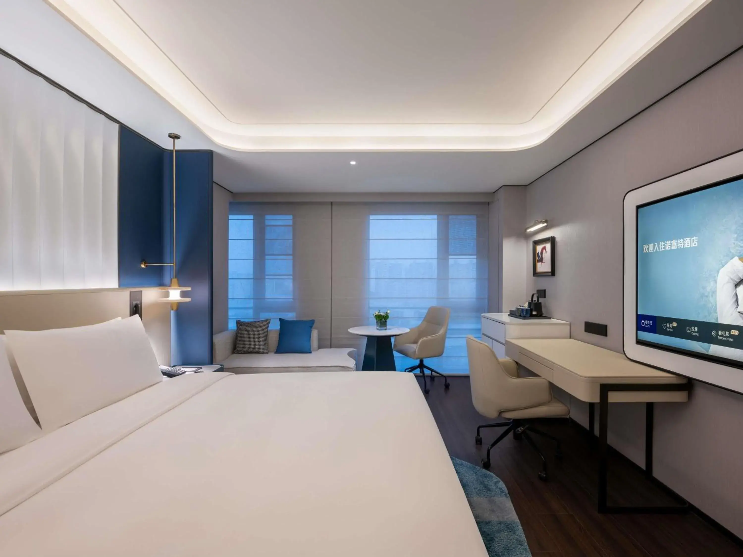 Deluxe Double Room in Novotel Shanghai Xuhui Riverside Deluxe Double Room in Novotel Shanghai Xuhui Riverside