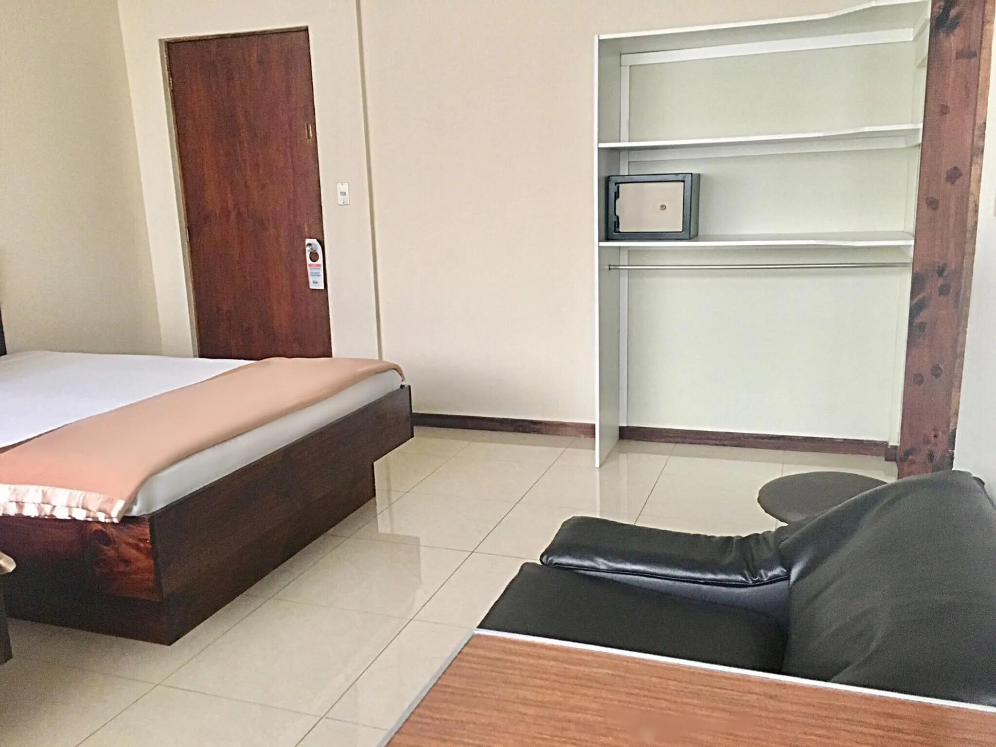 Bedroom, Bed in Hotel Ambassador