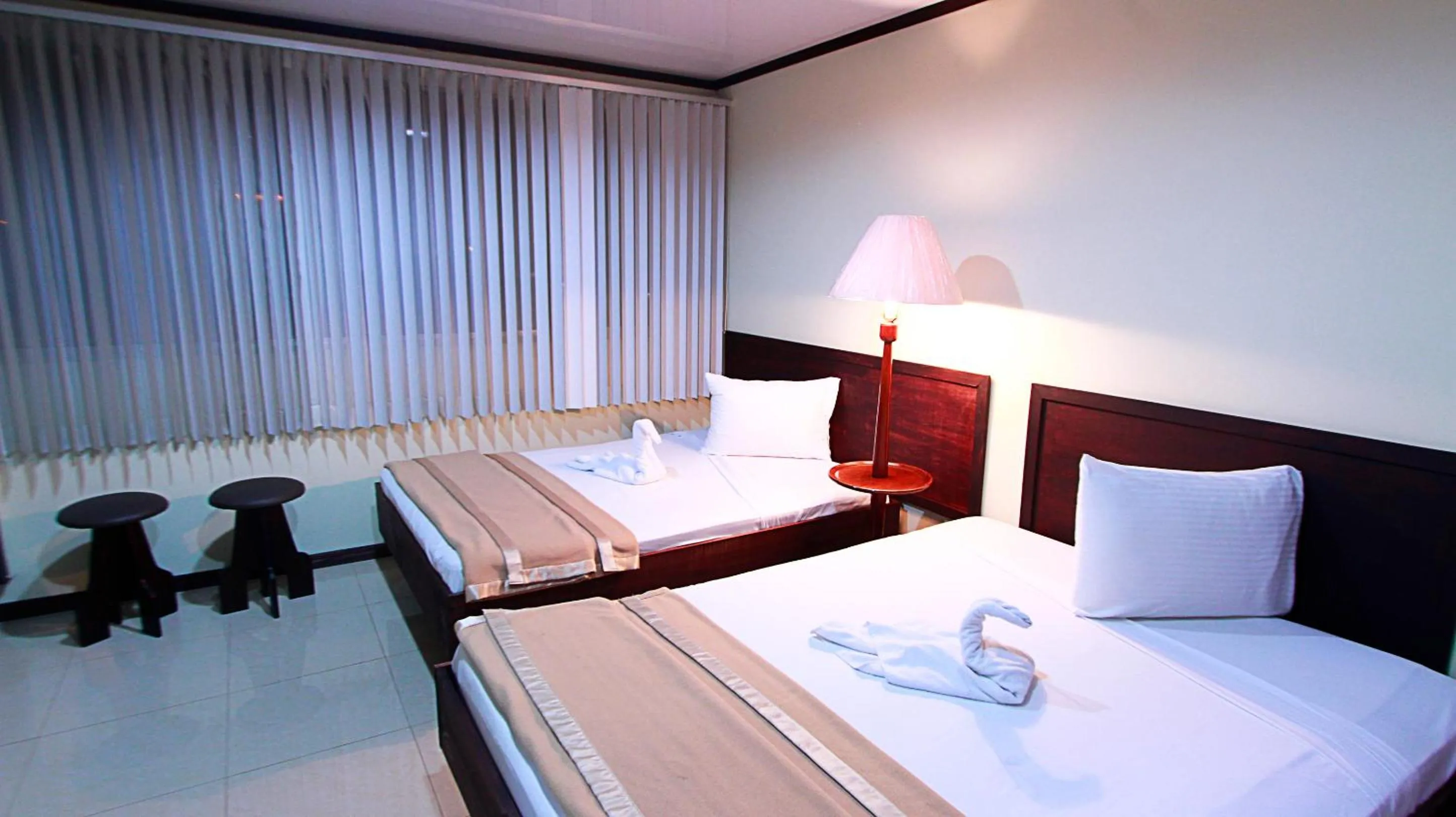 Bedroom, Bed in Hotel Ambassador