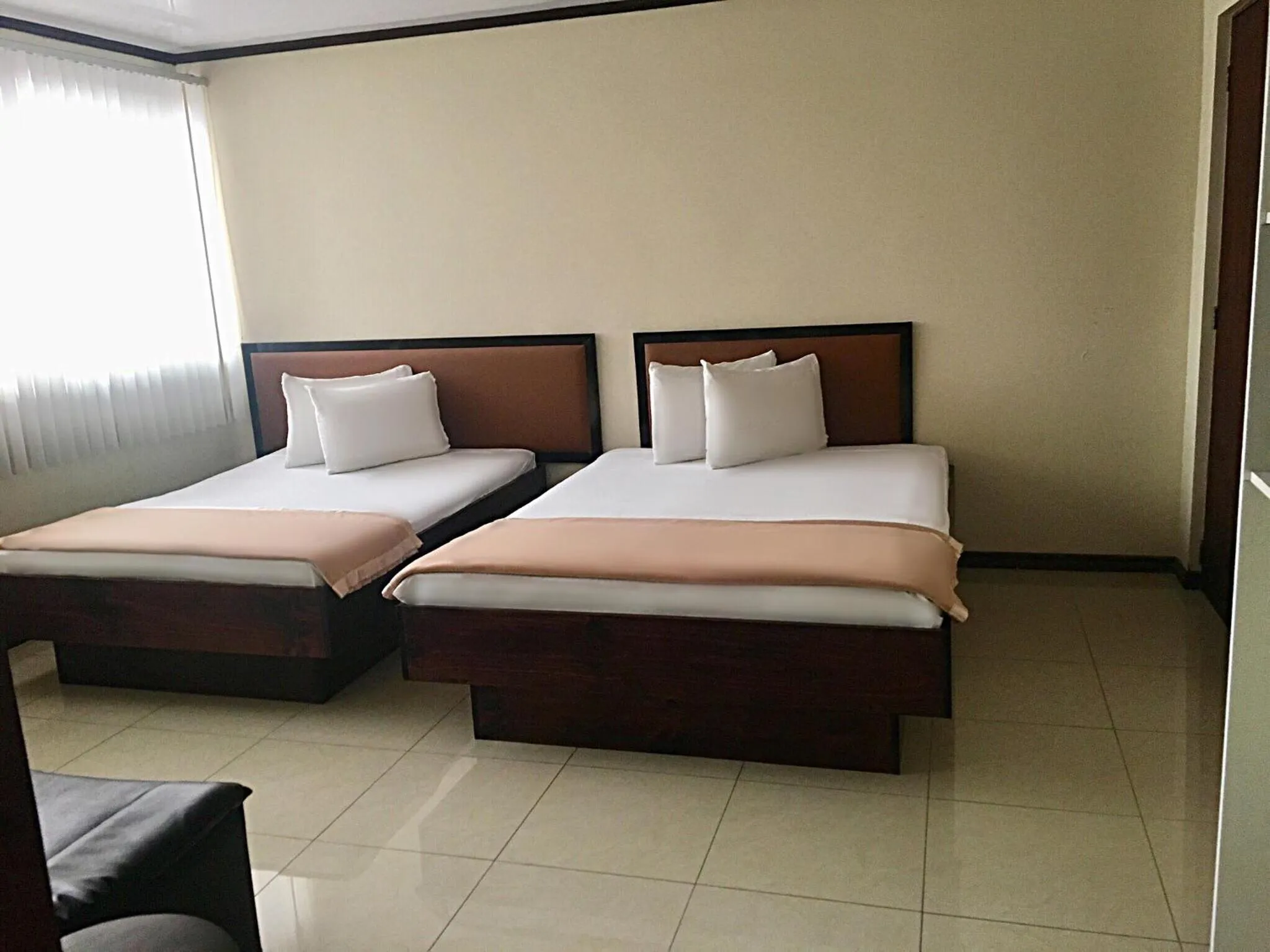 Bedroom, Bed in Hotel Ambassador