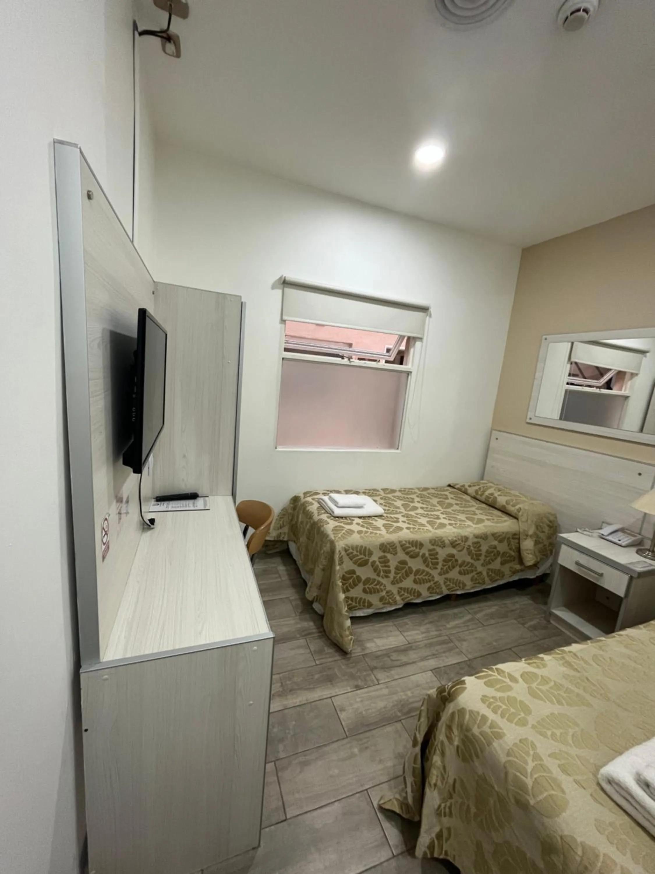 Standard Twin Room in Gran Hotel Laserre