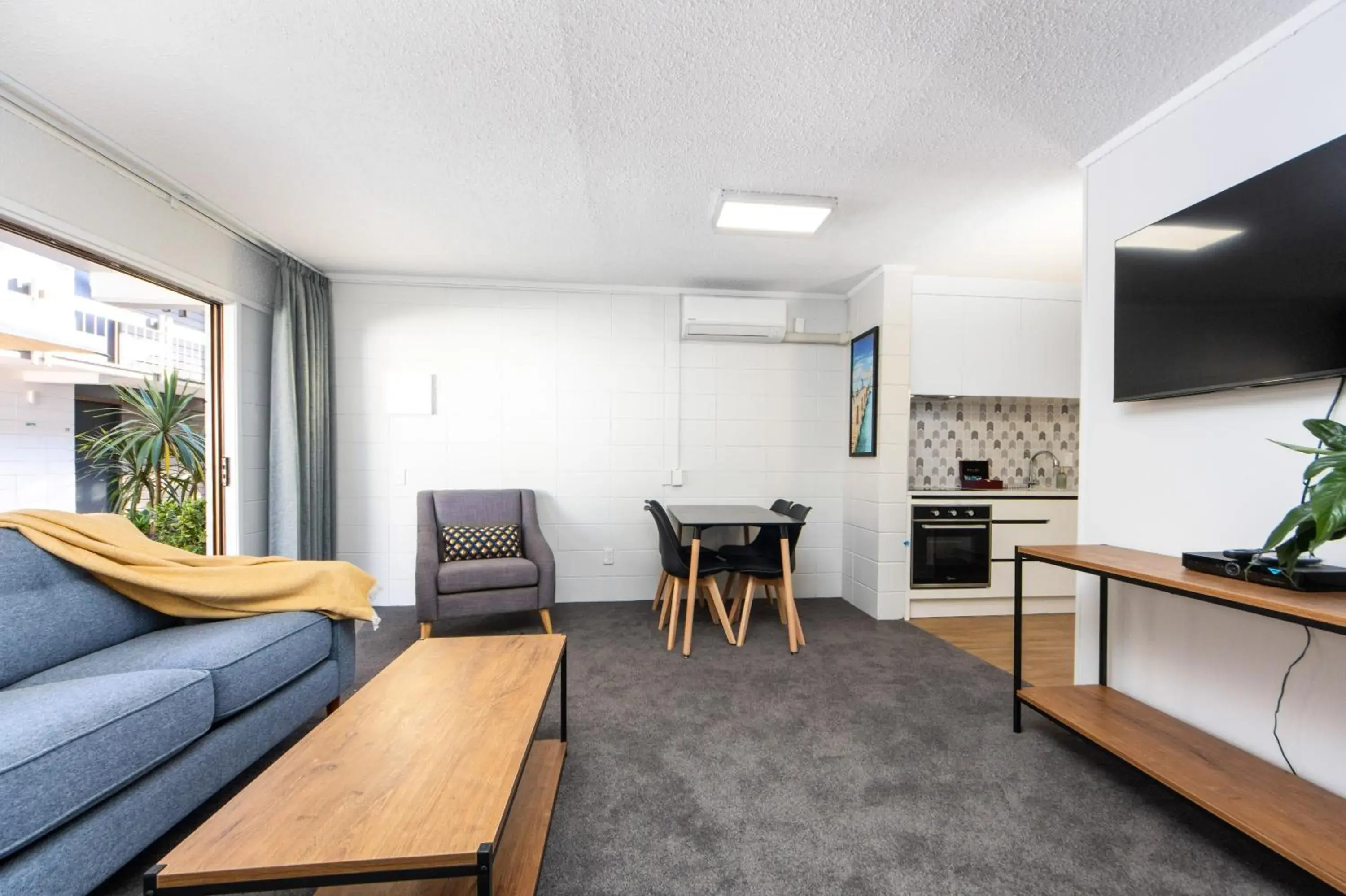 Living room in Epsom Motel Living room in Epsom Motel