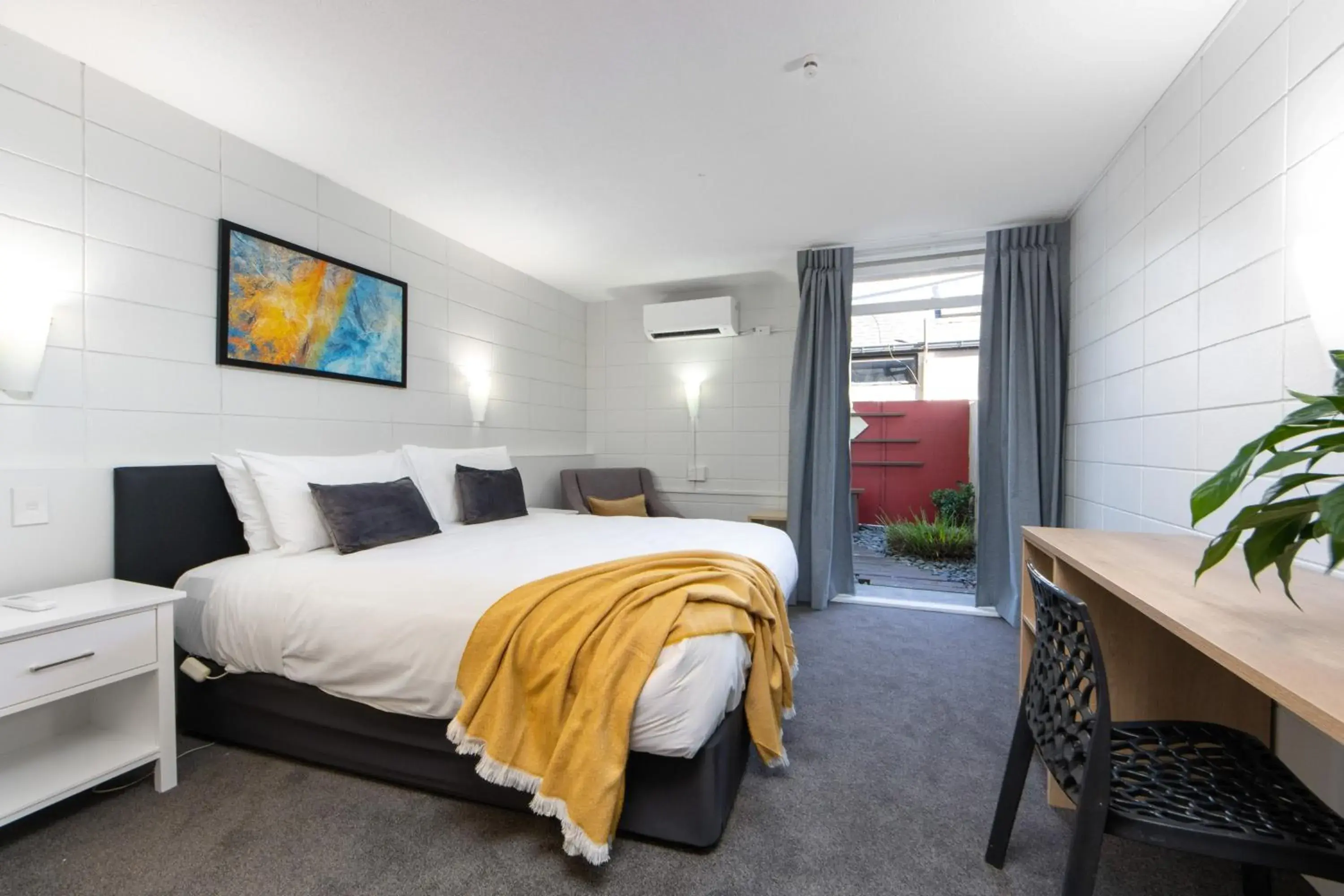 Bedroom, Bed in Epsom Motel Bedroom, Bed in Epsom Motel