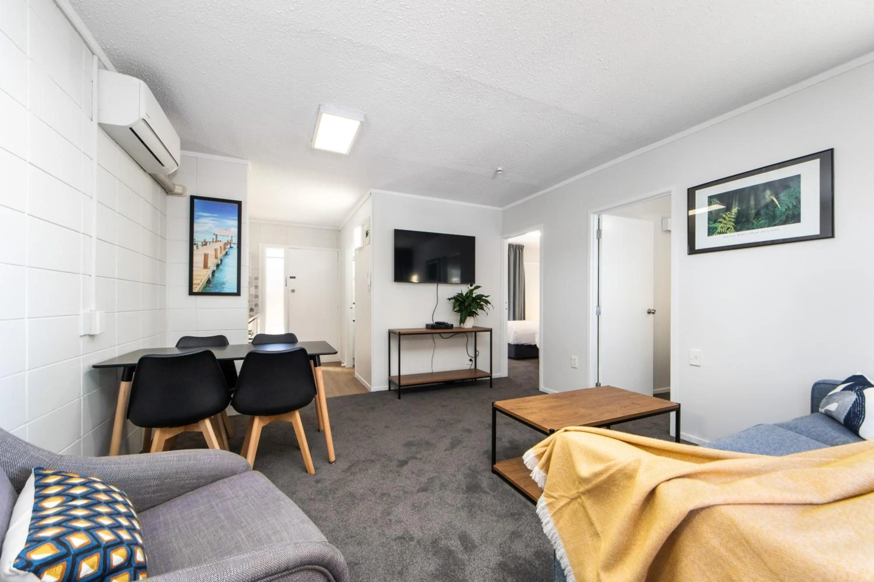 Dining area in Epsom Motel