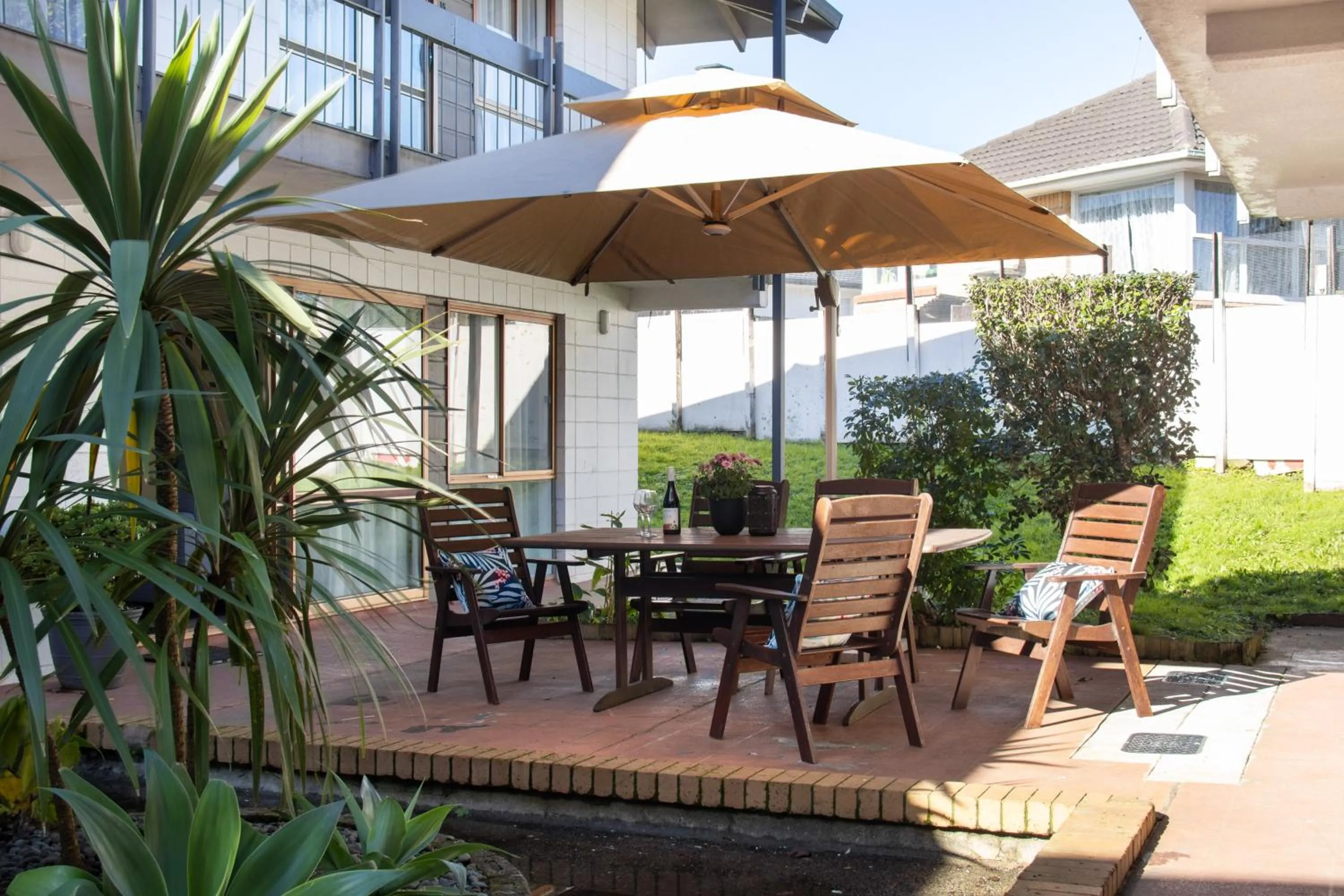 Patio in Epsom Motel