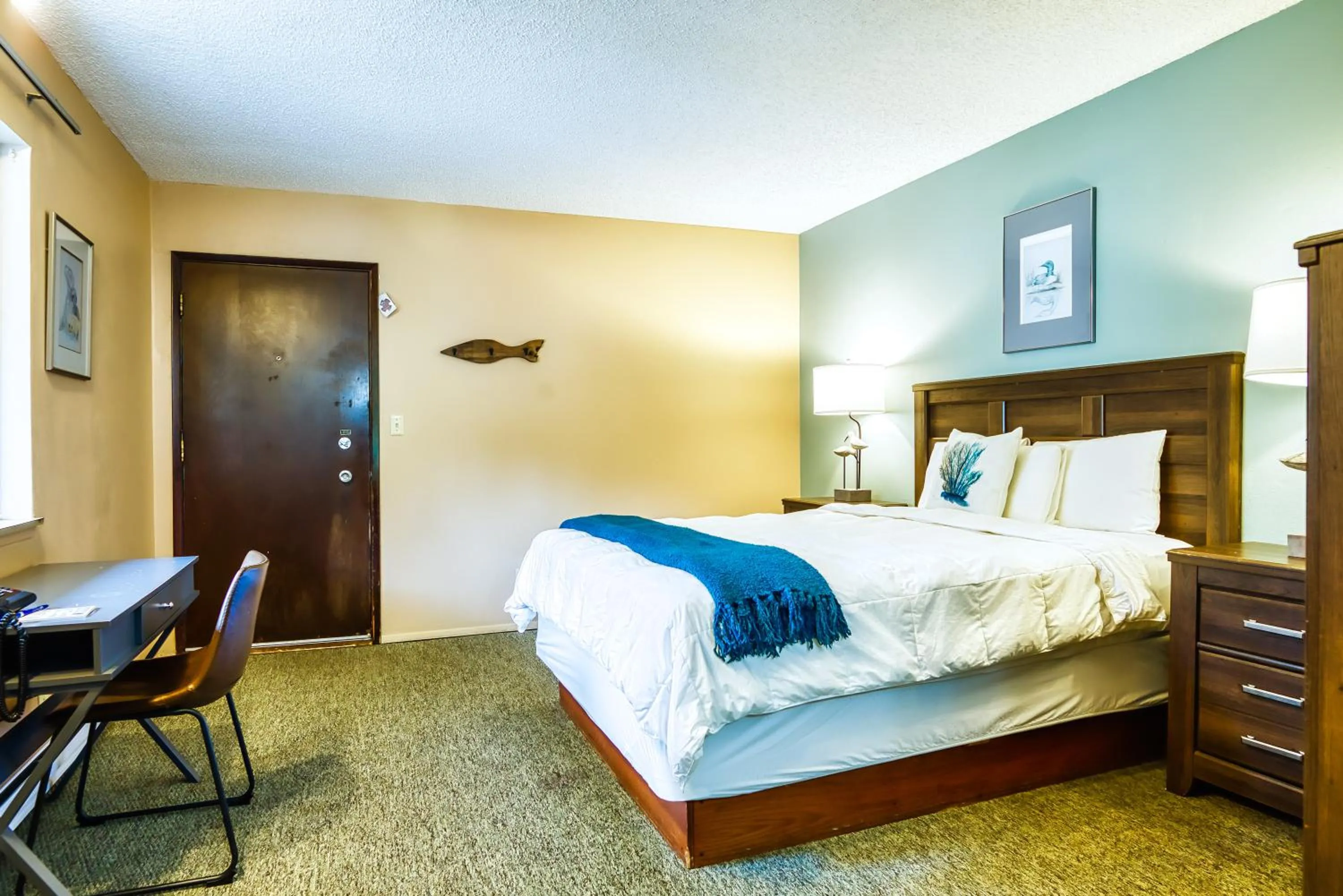 Bed in Ocean Crest Resort