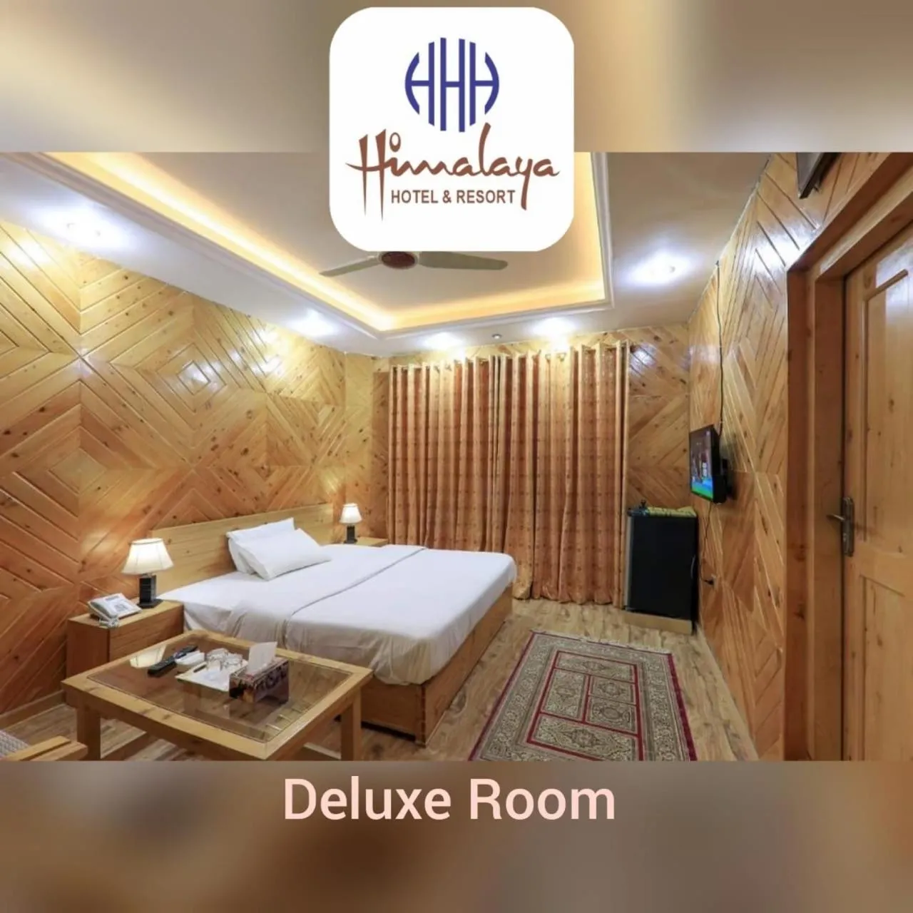 Bed in Hotel Himalaya Skardu