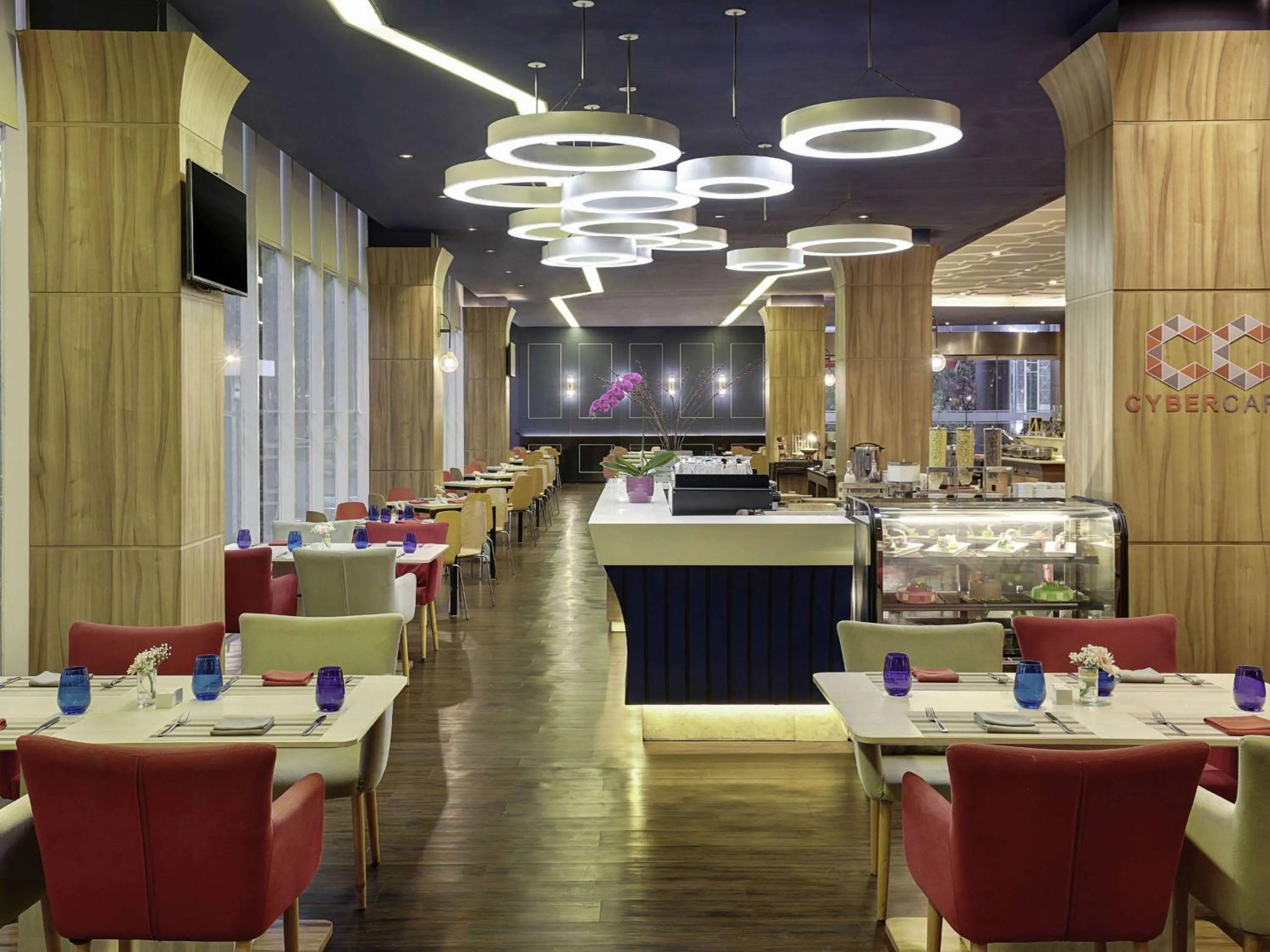 Restaurant/places to eat in Mercure Bandung Nexa Supratman