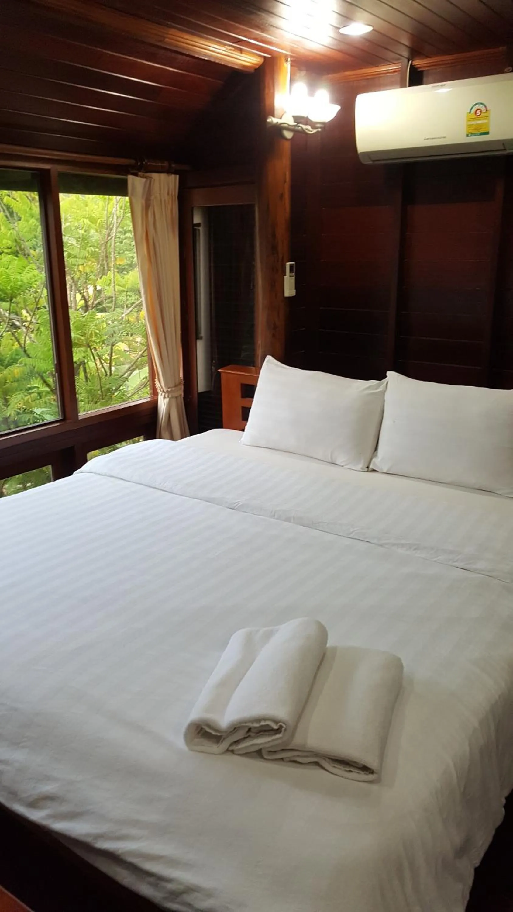 Standard Double Room in Ruean Mai Chai Khlong