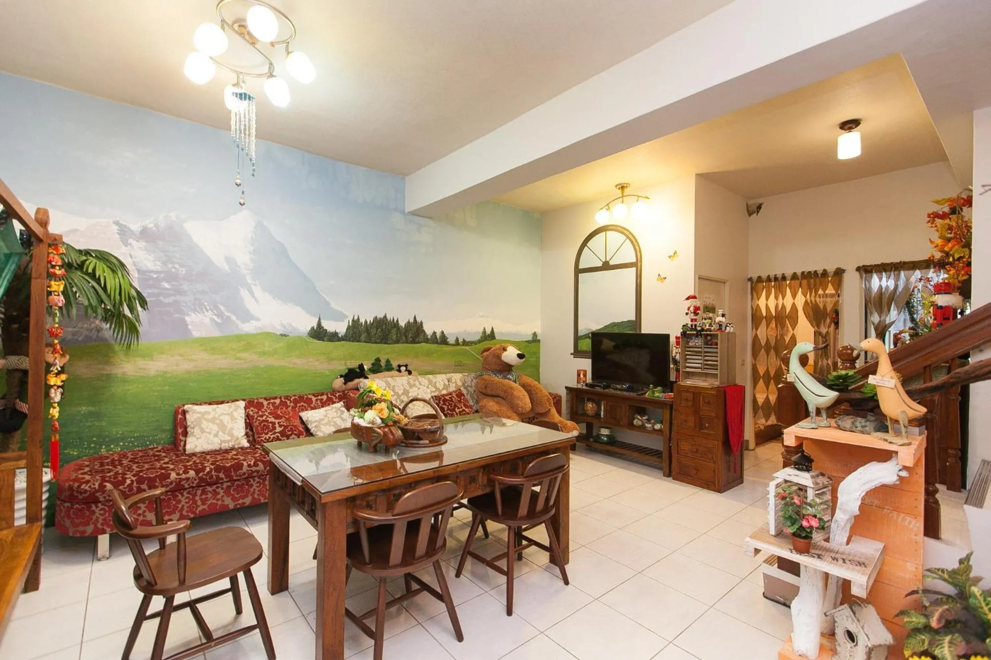 Communal lounge/ TV room in North B&B