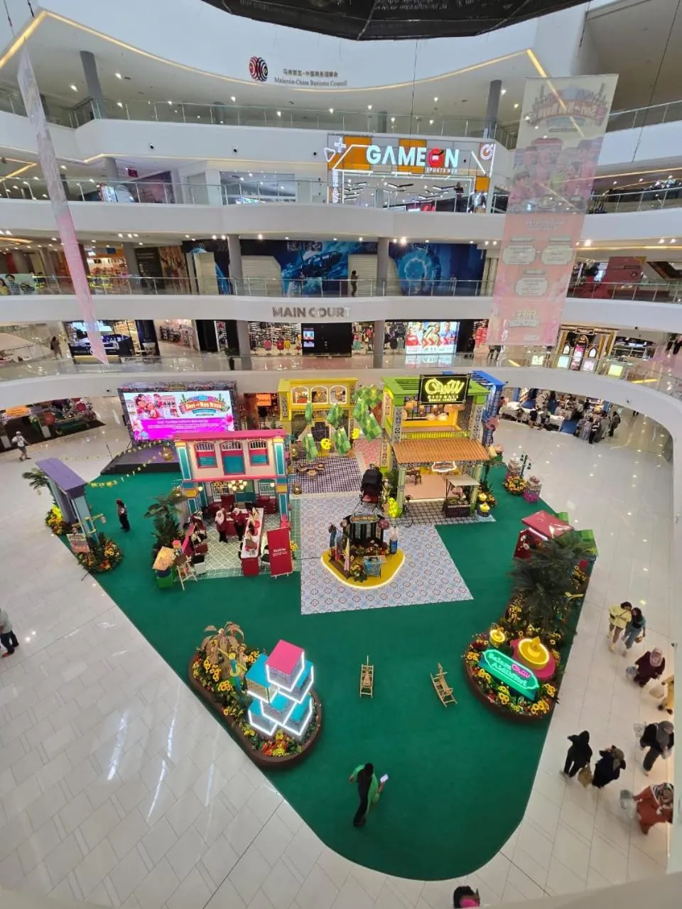 Shopping Area in Quill Luxury Suites KLCC
