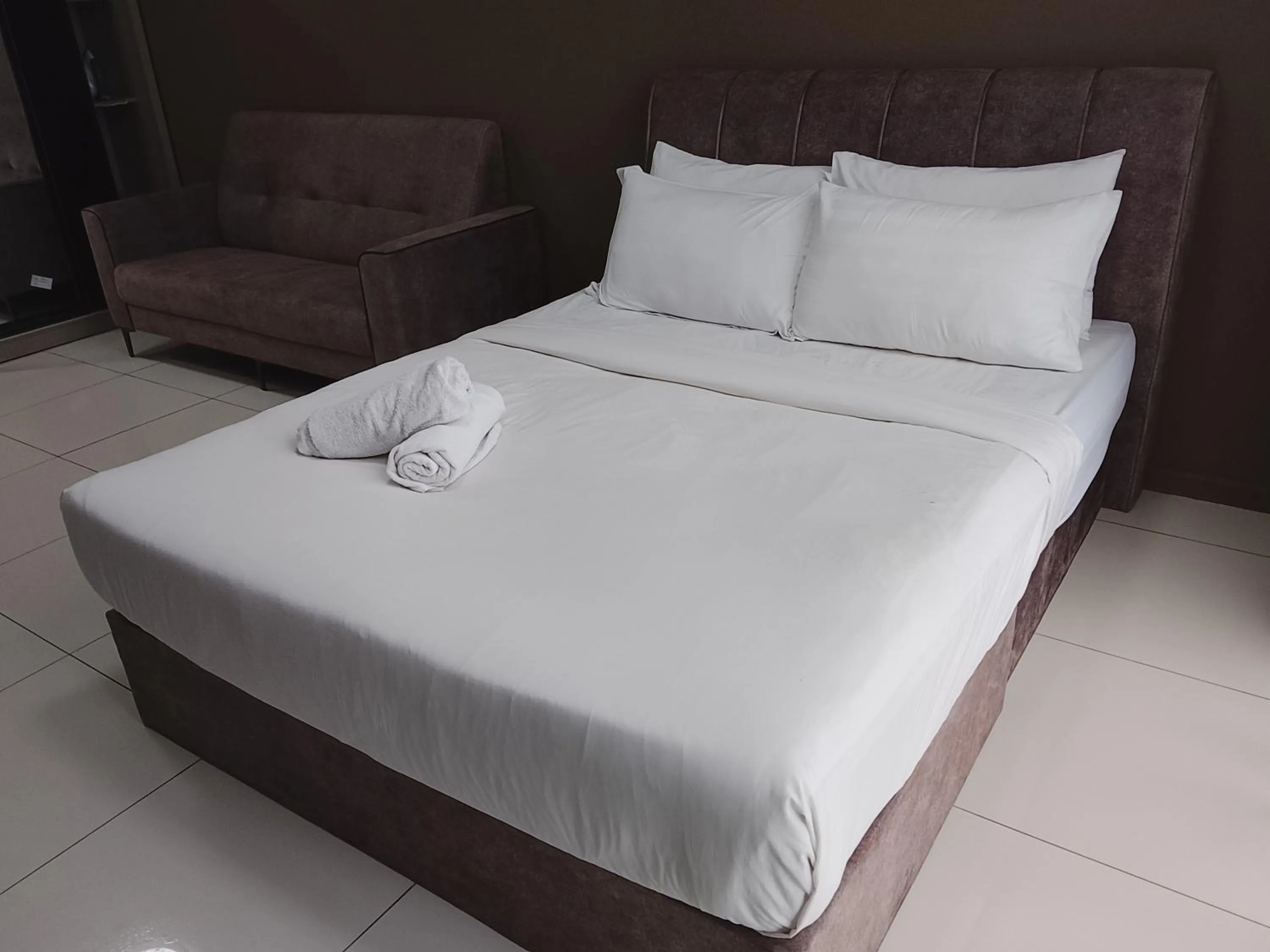 Bed in Quill Luxury Suites KLCC
