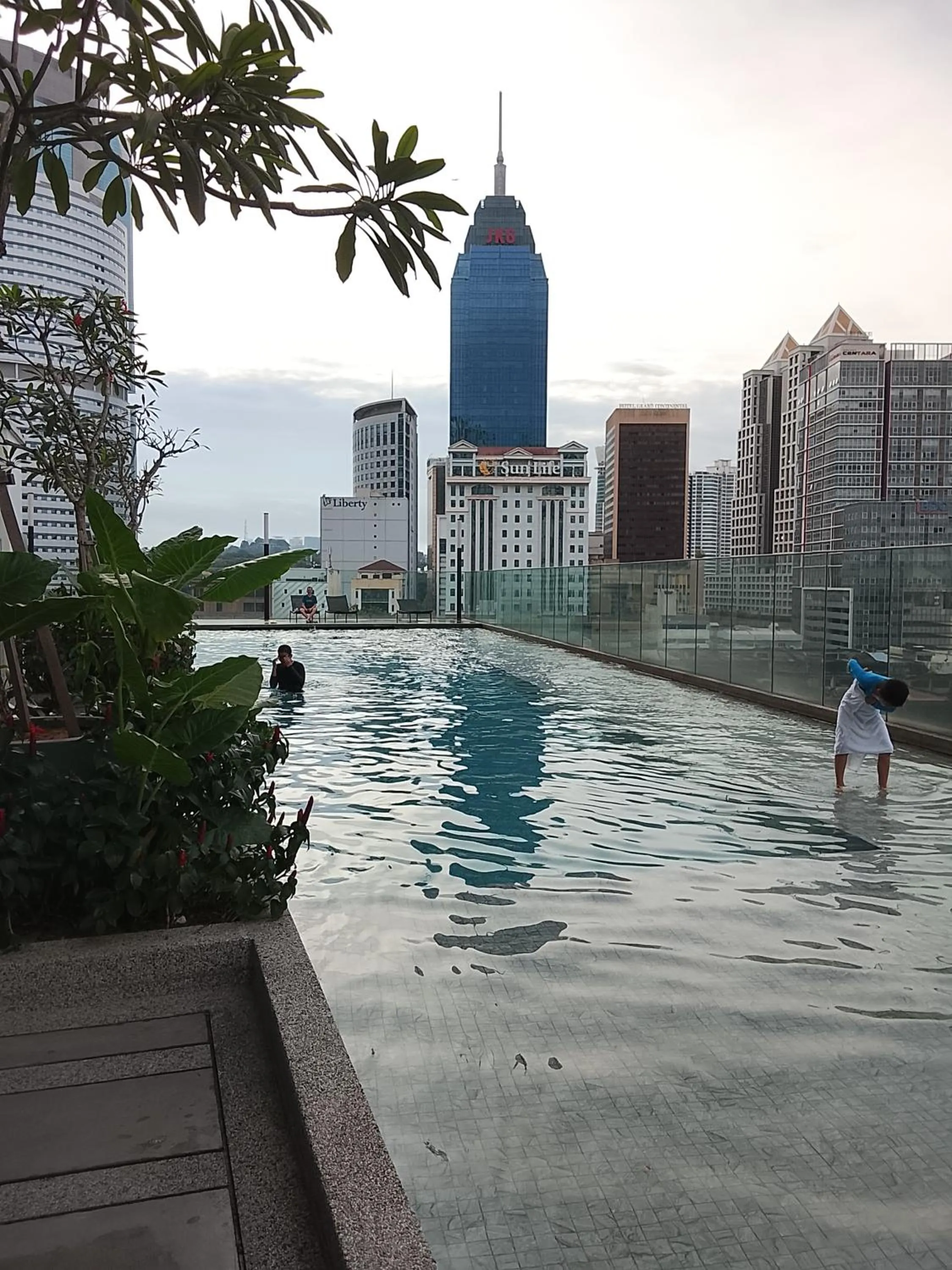 Swimming pool in Quill Luxury Suites KLCC