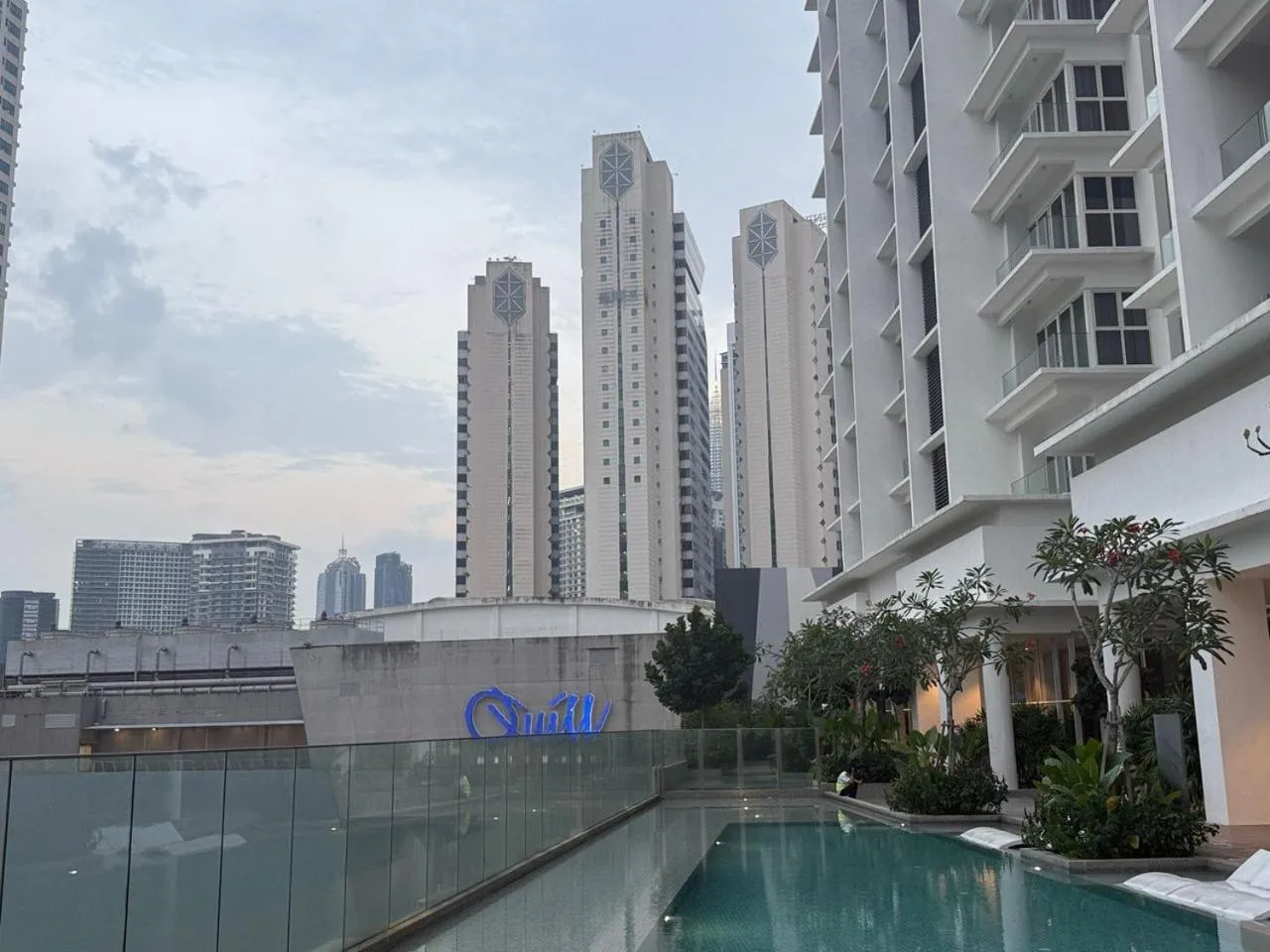 Swimming pool in Quill Luxury Suites KLCC