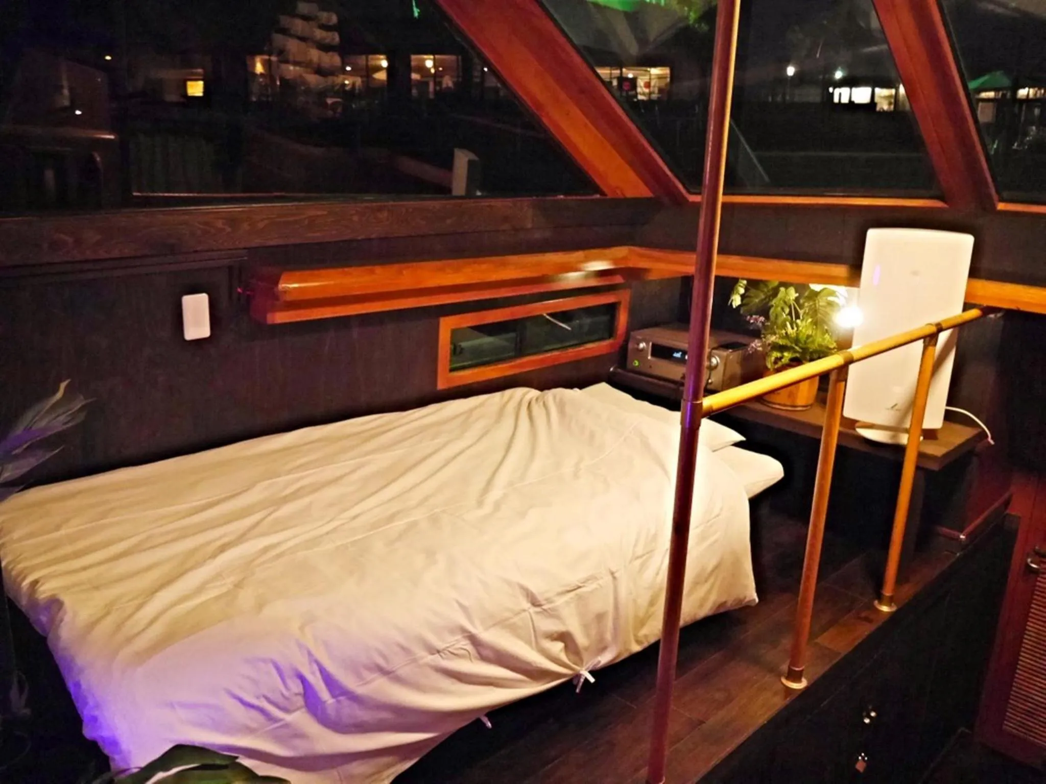 Photo of the whole room, Bed in Osaka Hokko Marina HULL