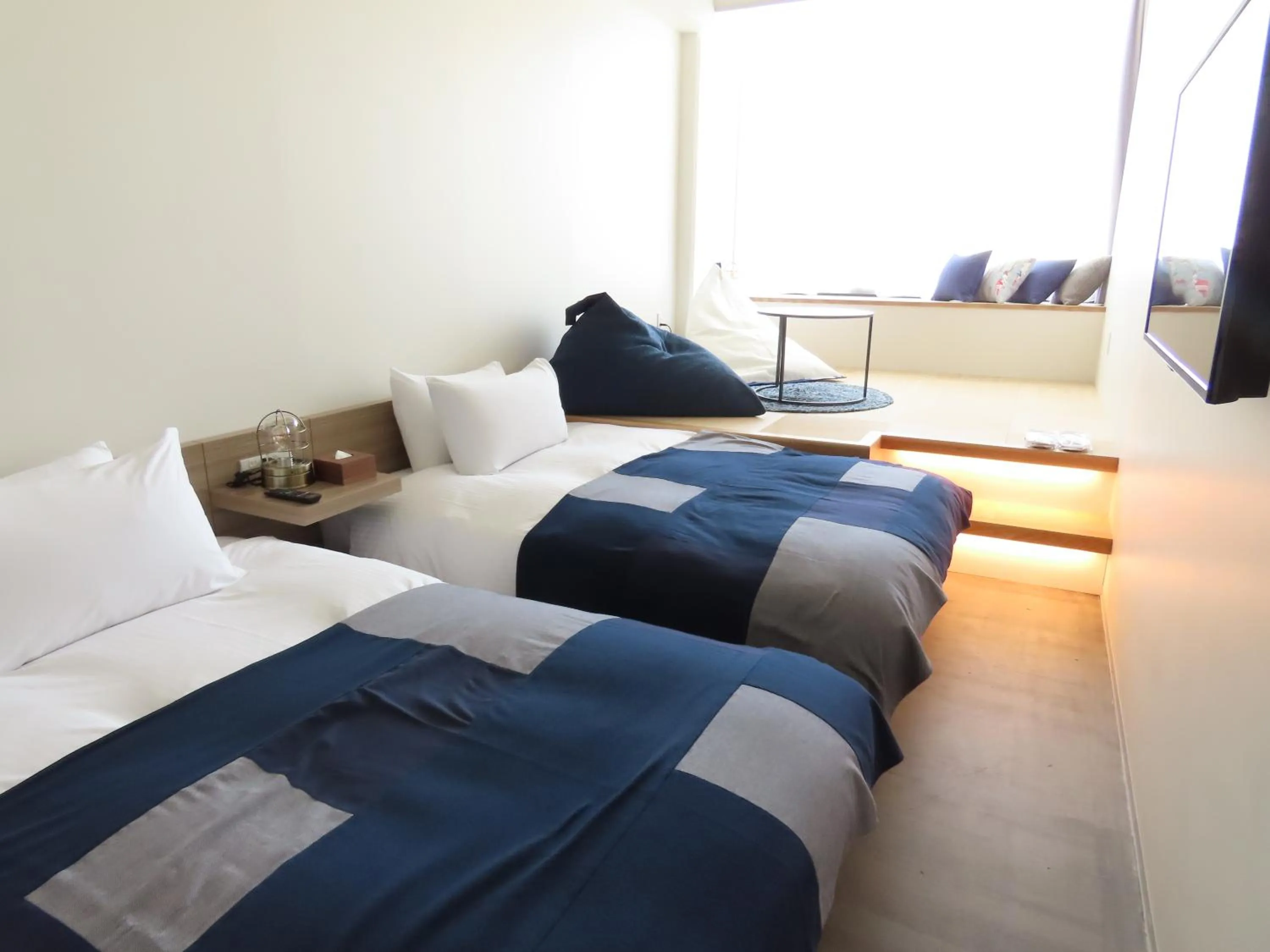 Photo of the whole room, Bed in Osaka Hokko Marina HULL