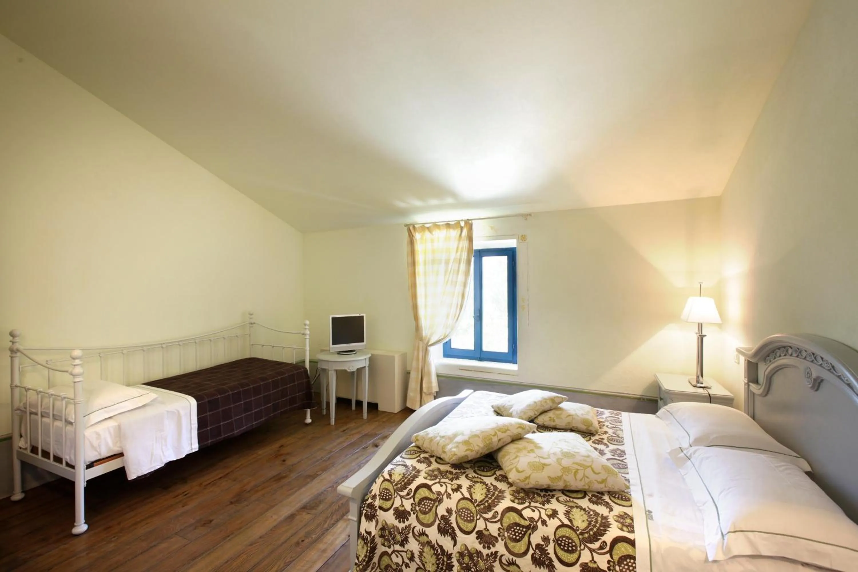 Bed in Tenuta Santi Giacomo e Filippo