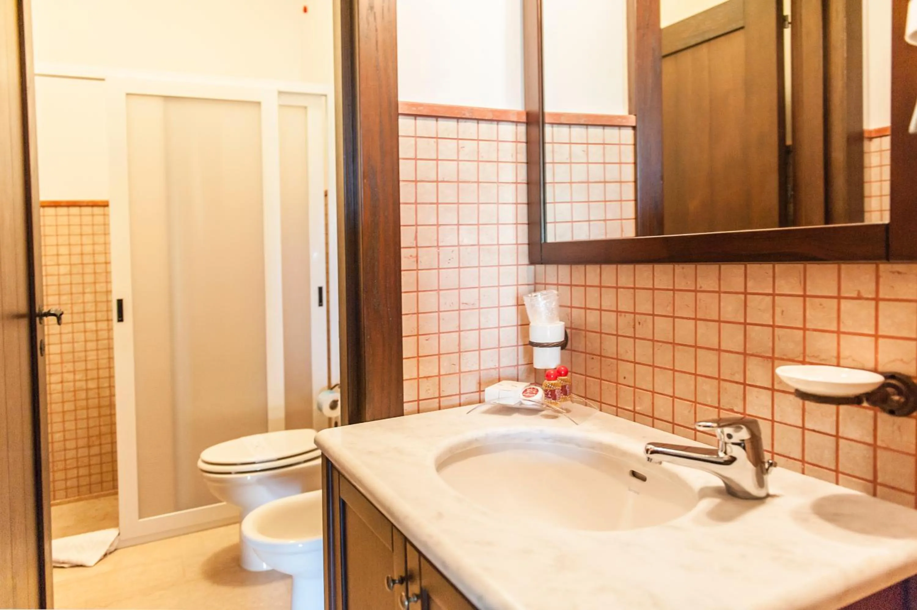 Bathroom in AmareGold Tenuta La Baronessa Resort