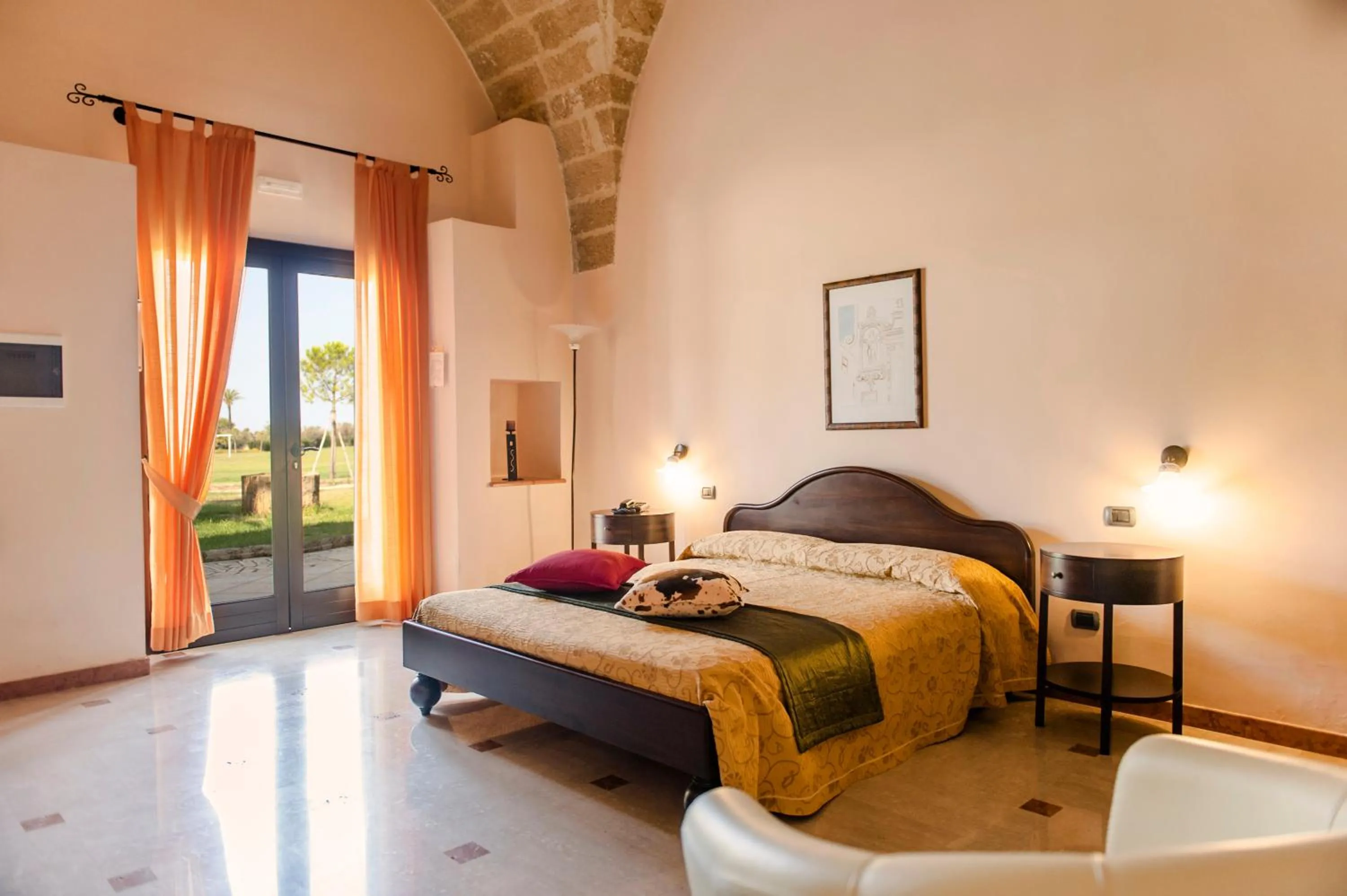 Photo of the whole room in AmareGold Tenuta La Baronessa Resort