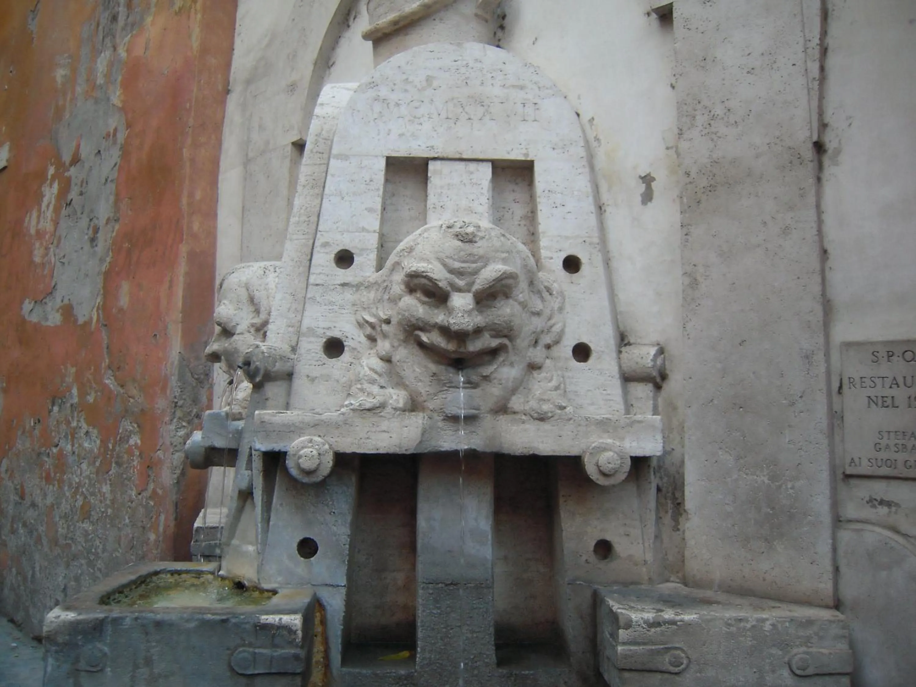 Neighbourhood in Margutta's Garden