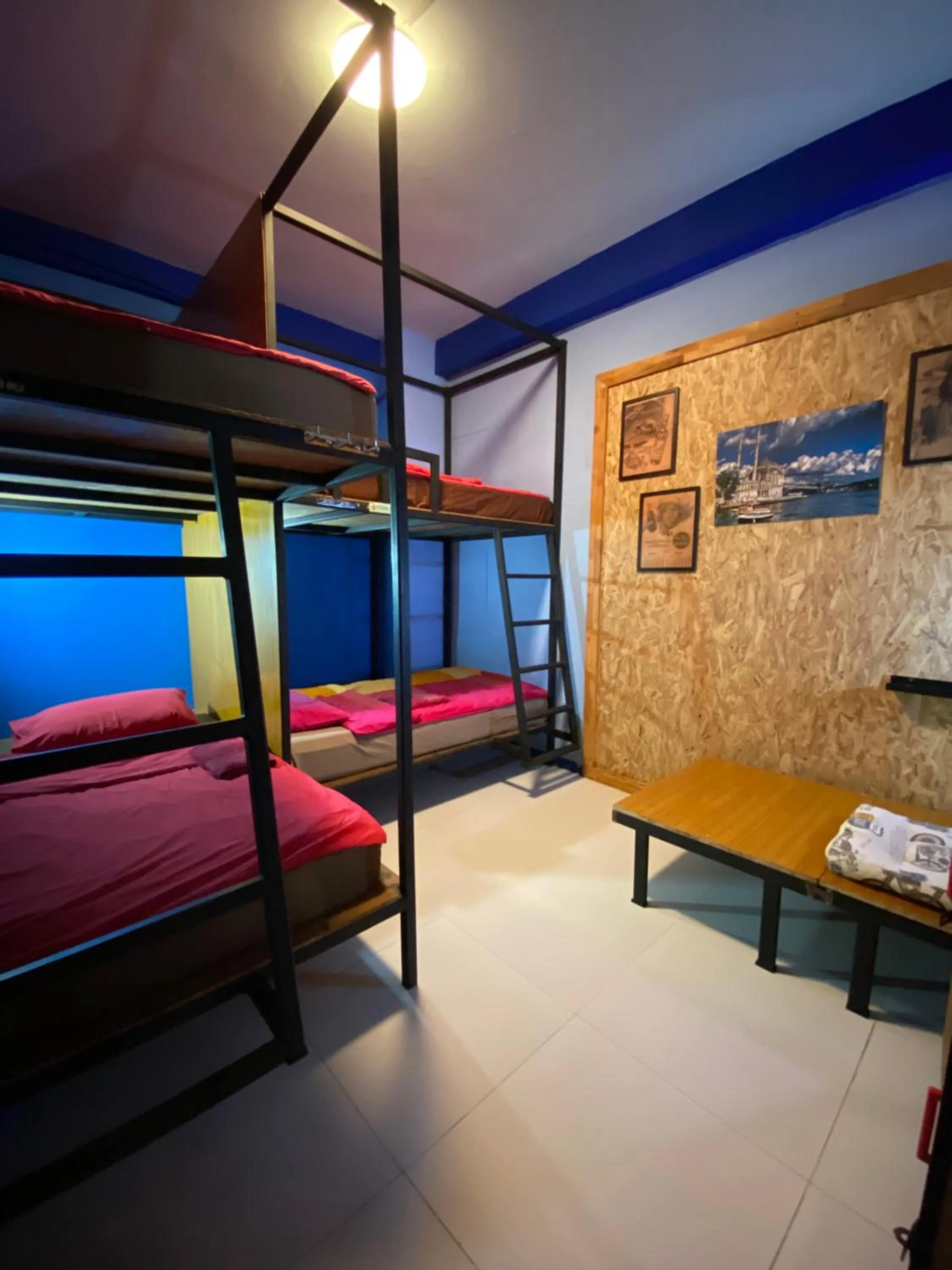 Bed in At Home Hostel, Pak Chong