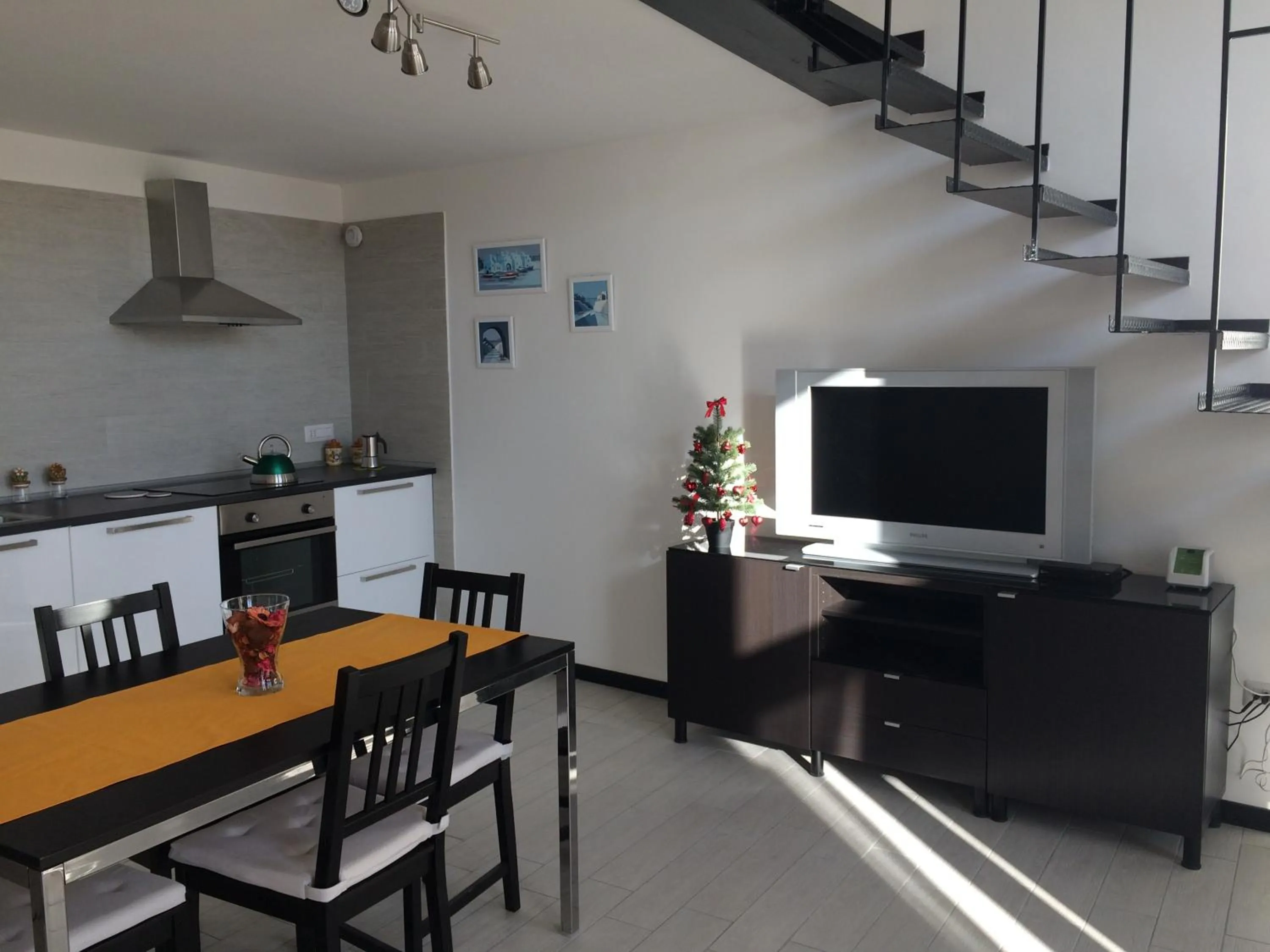 Kitchen or kitchenette in SweetHomeToledo