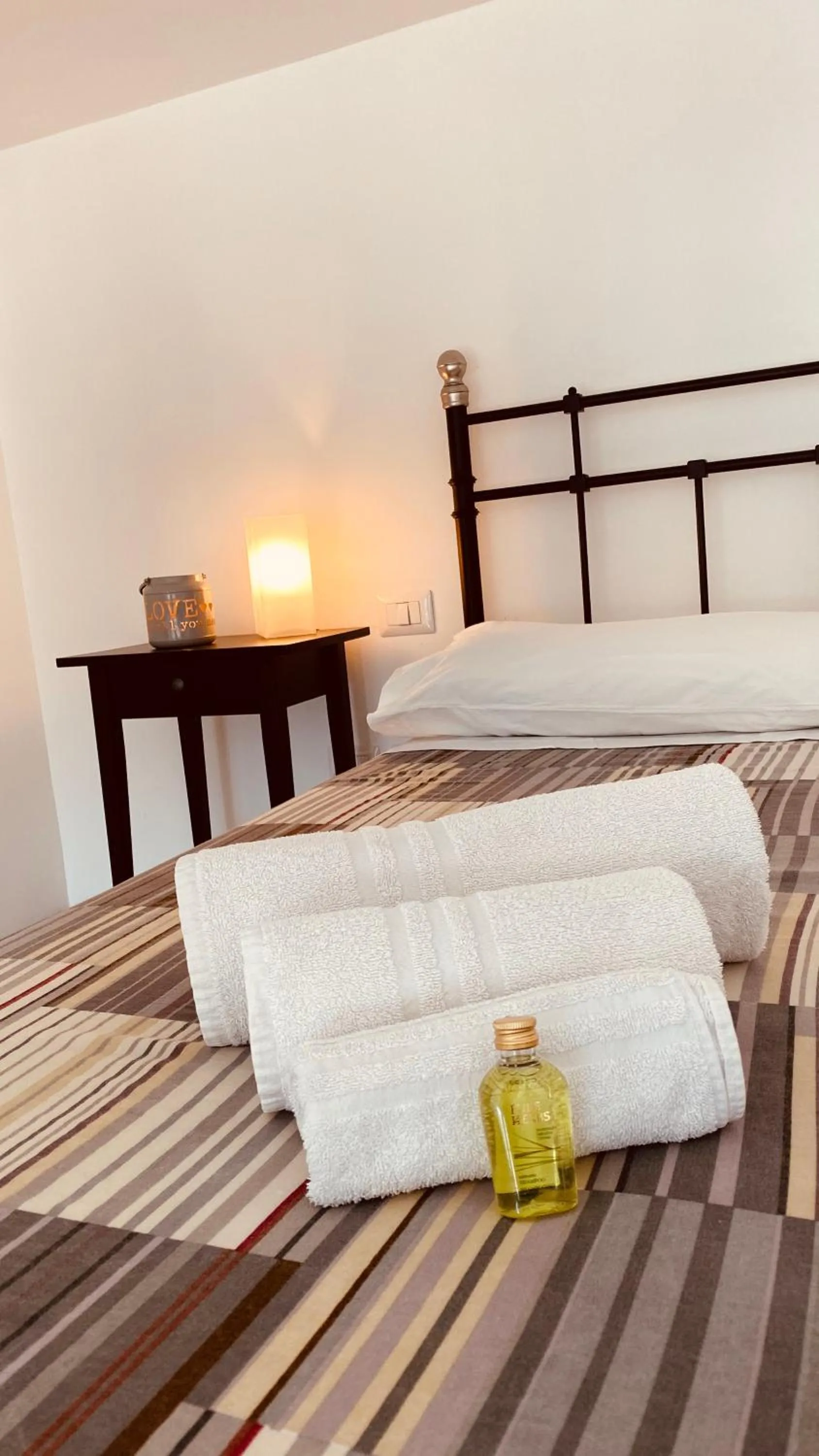 Bed in SweetHomeToledo