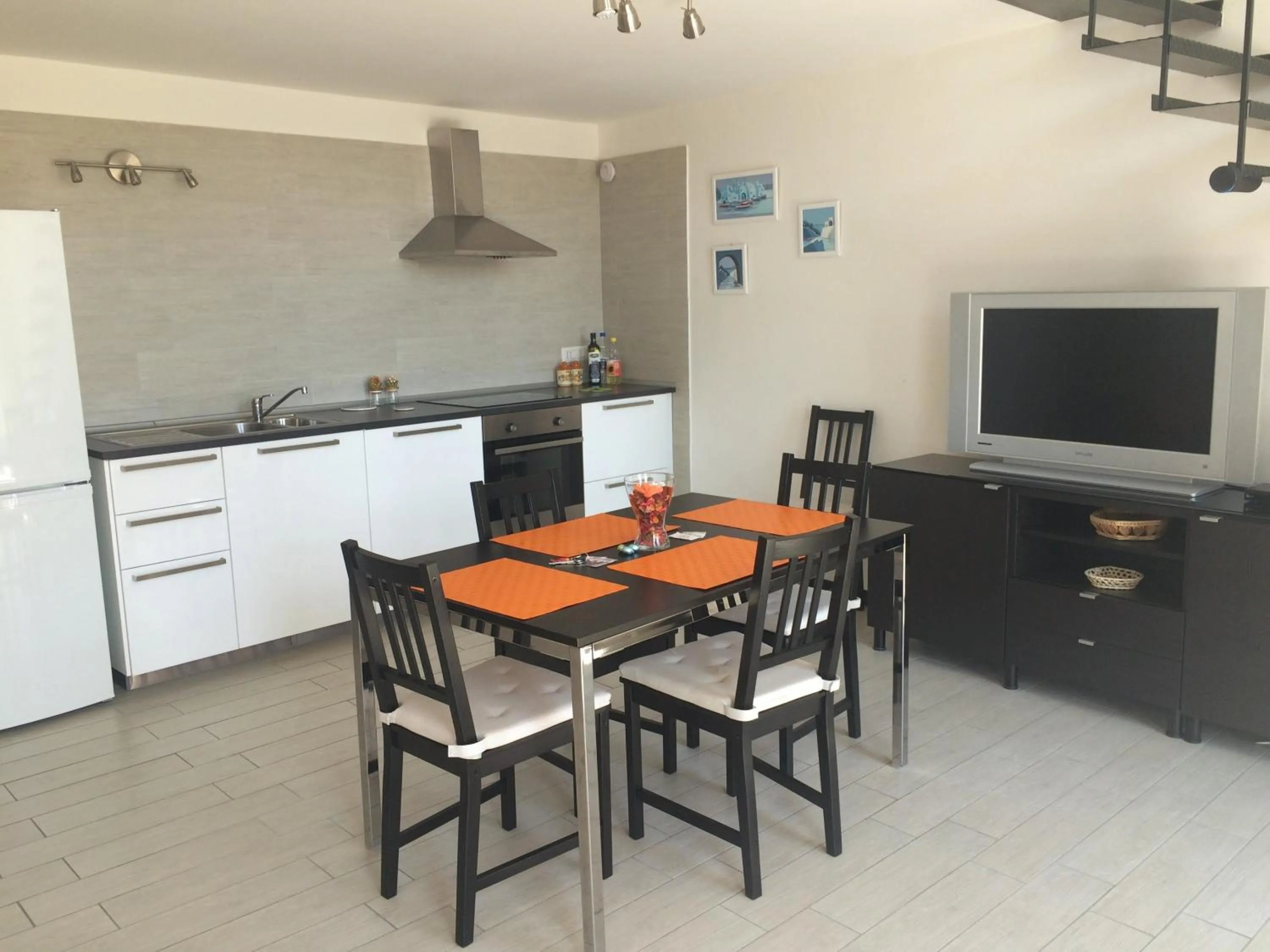 Kitchen or kitchenette in SweetHomeToledo
