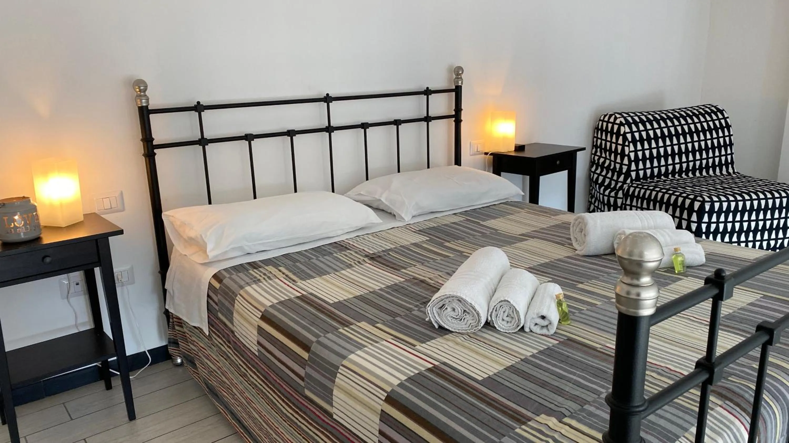 Bed in SweetHomeToledo