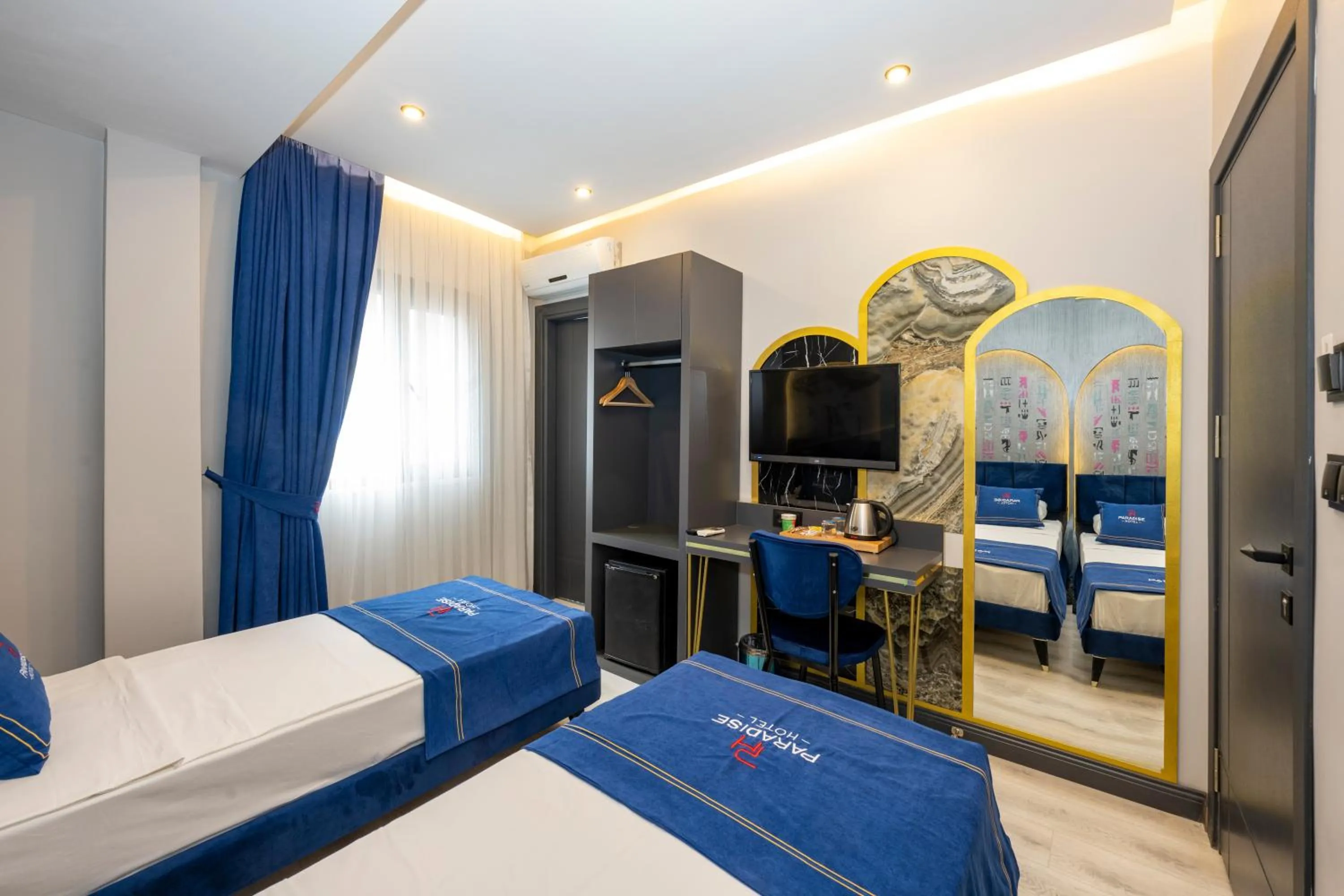 Photo of the whole room, Bed in İstanbul Paradise Hotel