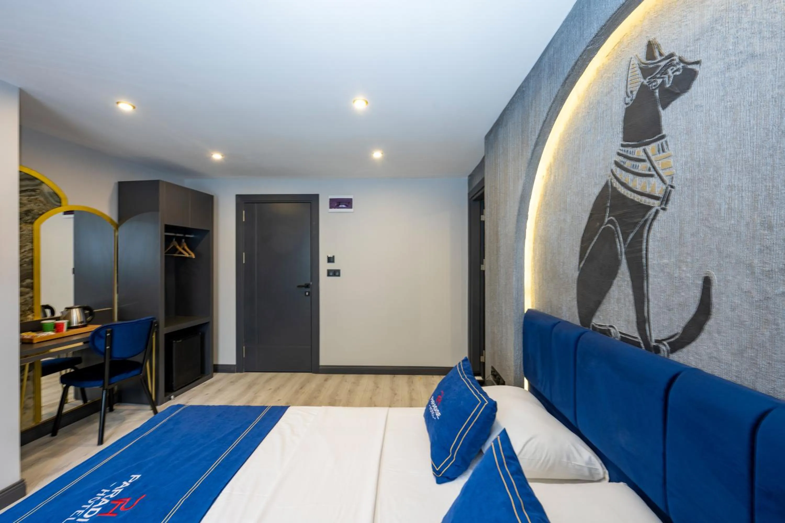 Photo of the whole room, Bed in İstanbul Paradise Hotel