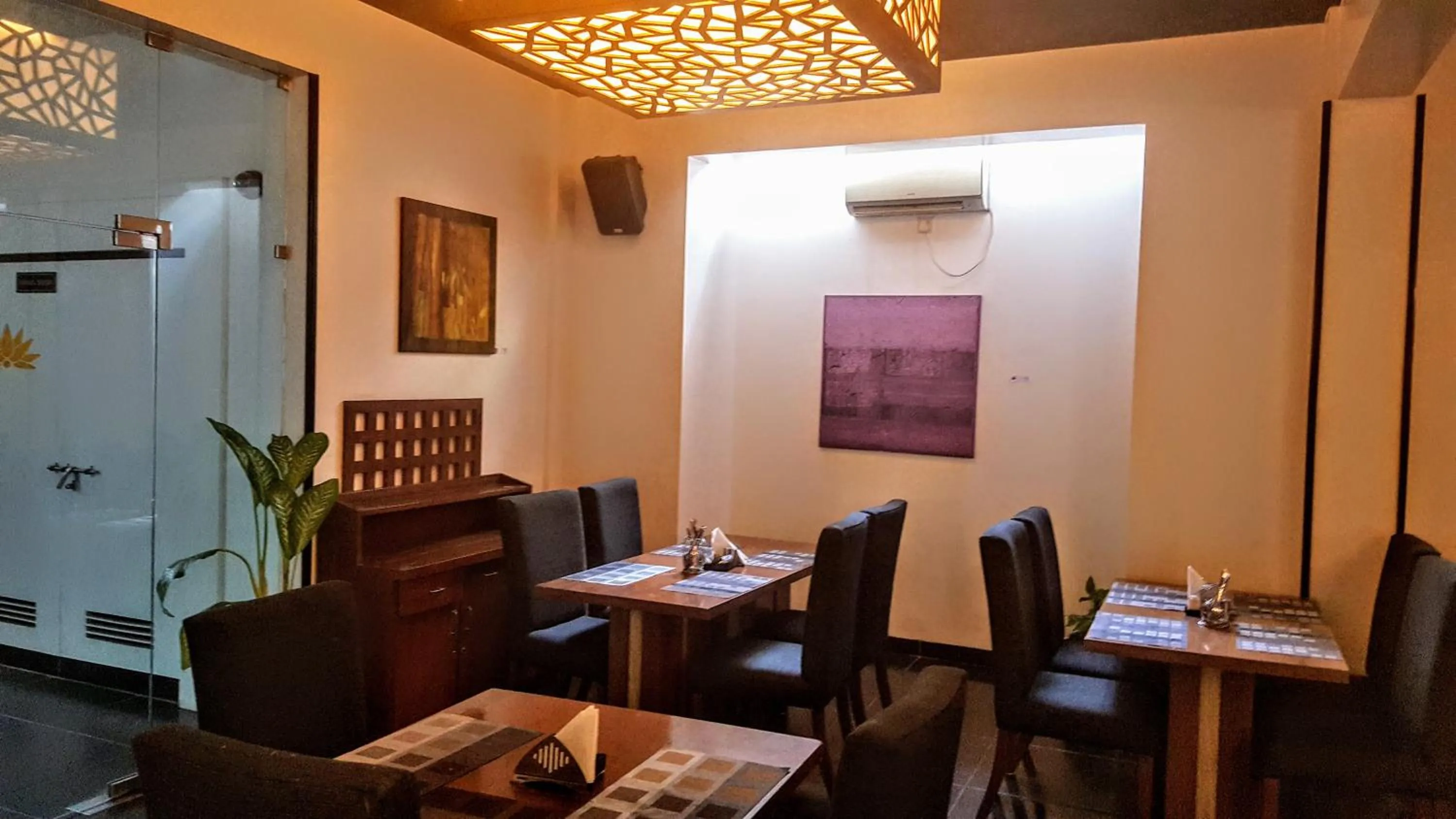 Restaurant/places to eat in The Saneer Jaipur