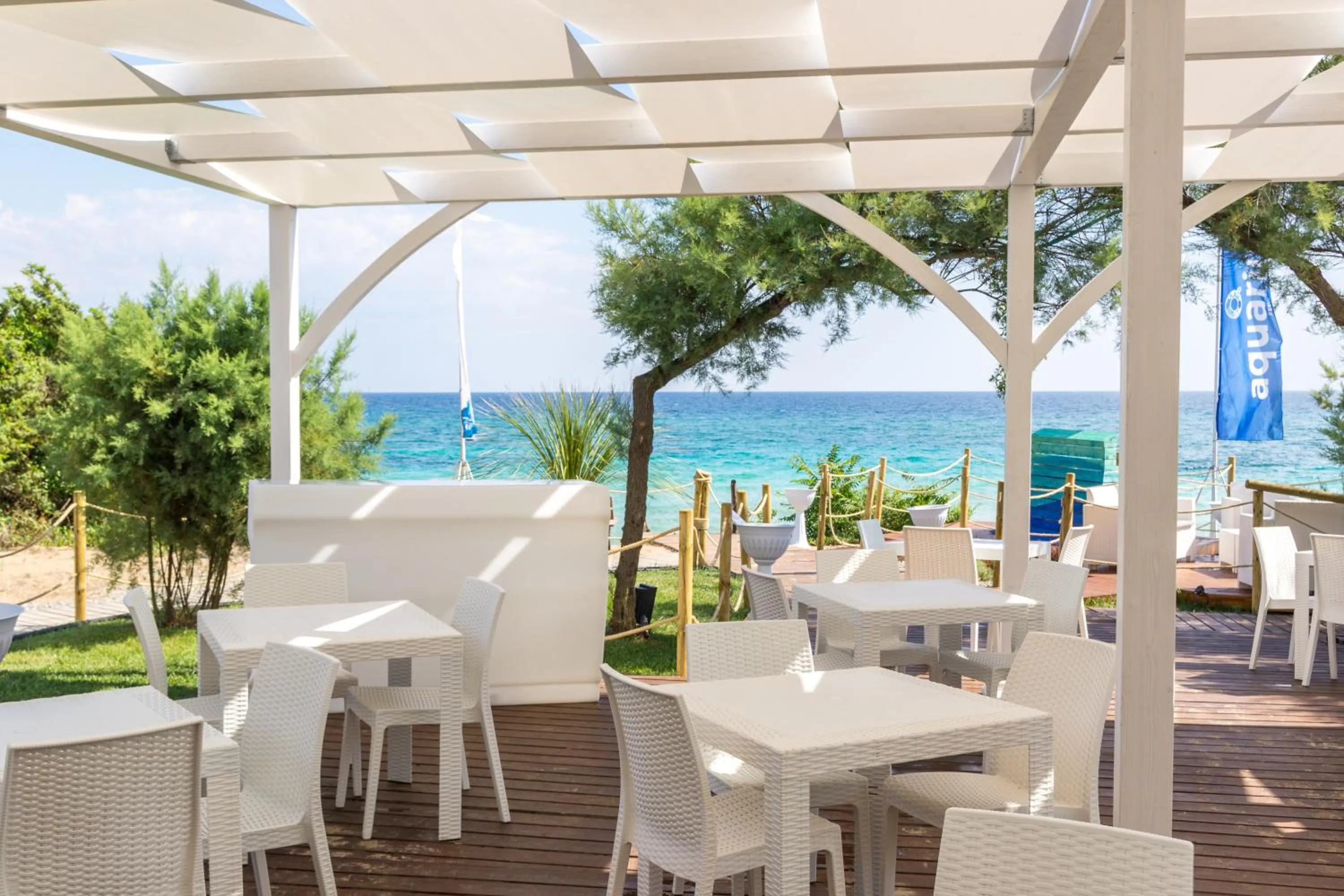 Patio in Aquarium Residence