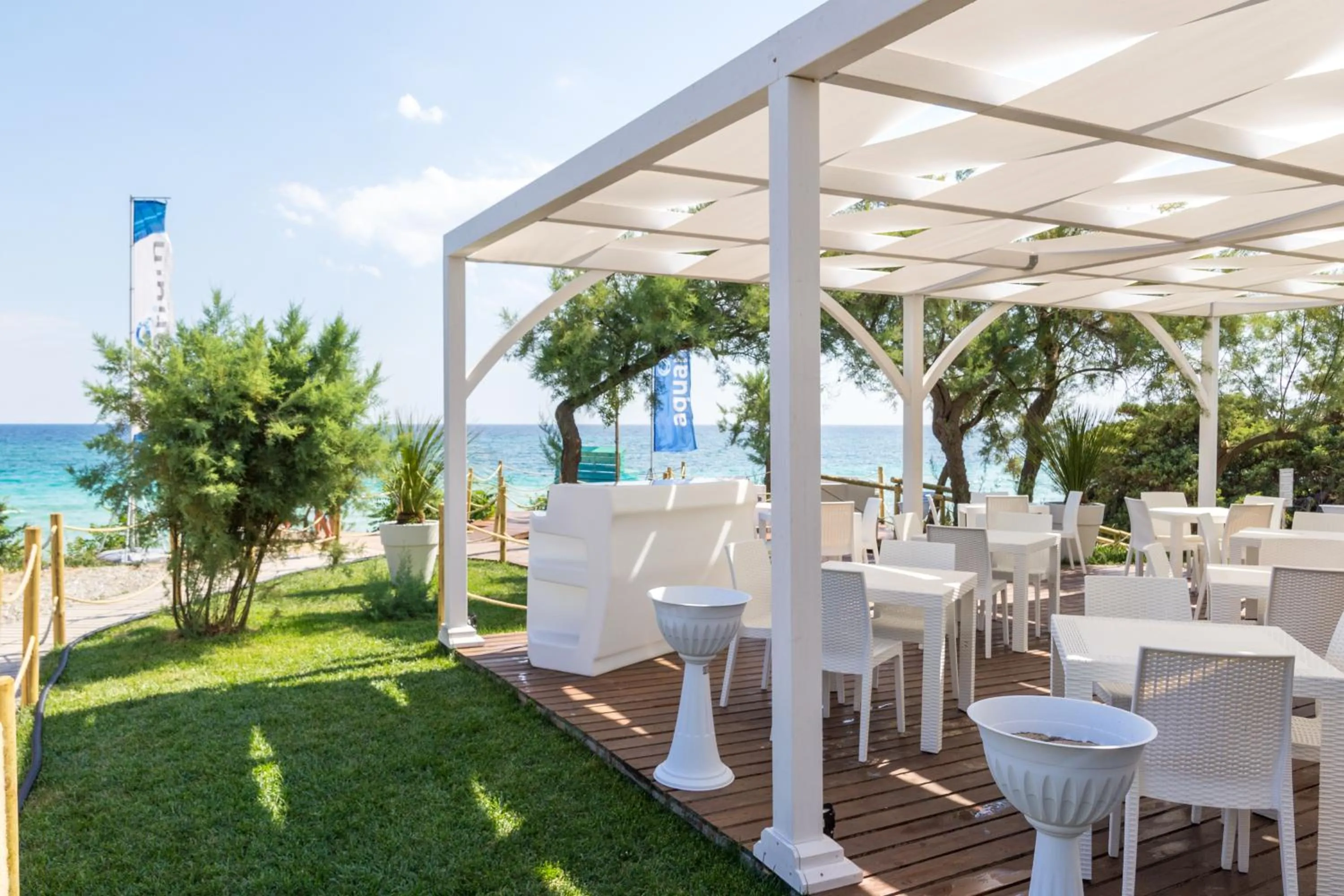 Patio in Aquarium Residence