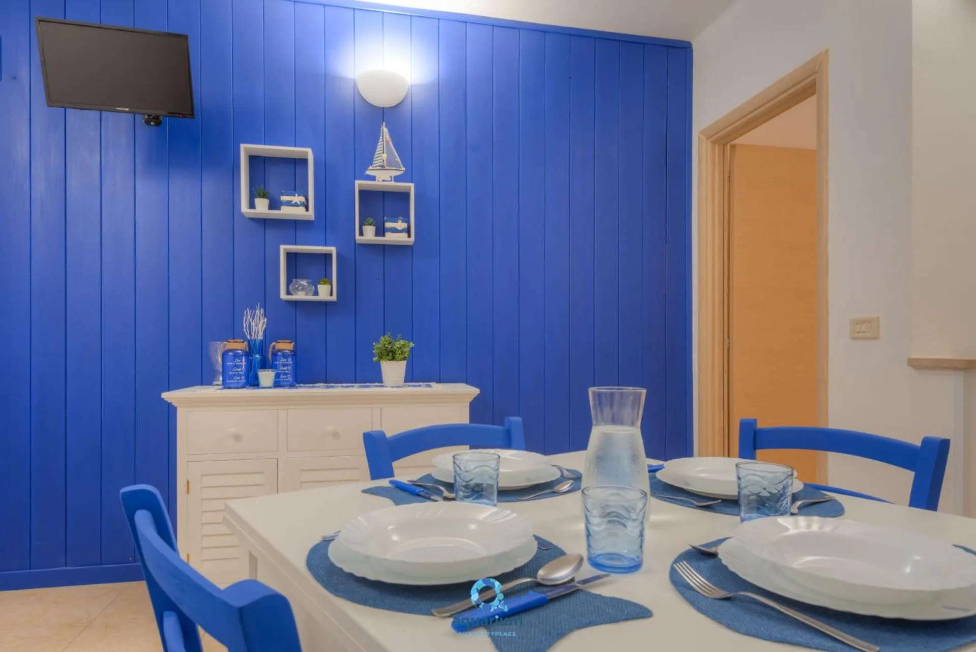 Living room in Aquarium Residence