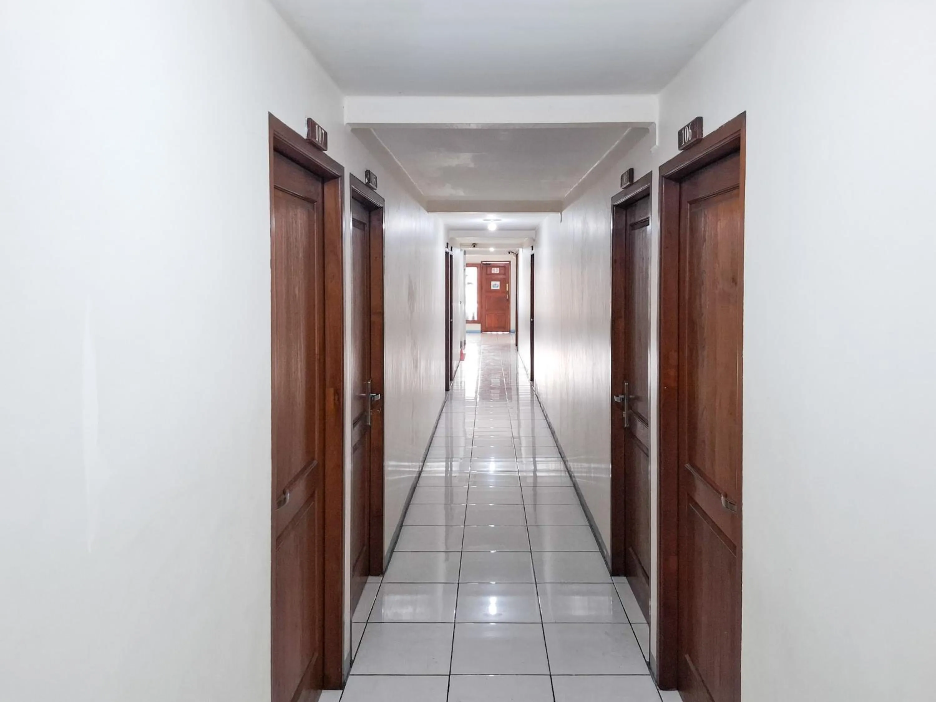 Property building in RedDoorz Plus at Sisingamangaraja Prawirotaman Yogyakarta