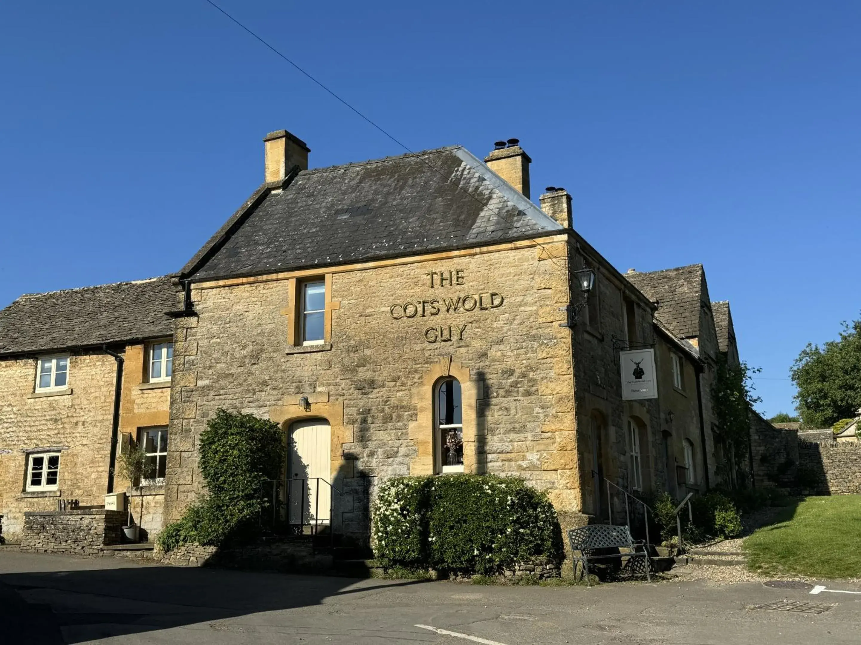 Neighbourhood, Property Building in Guiting Guest House