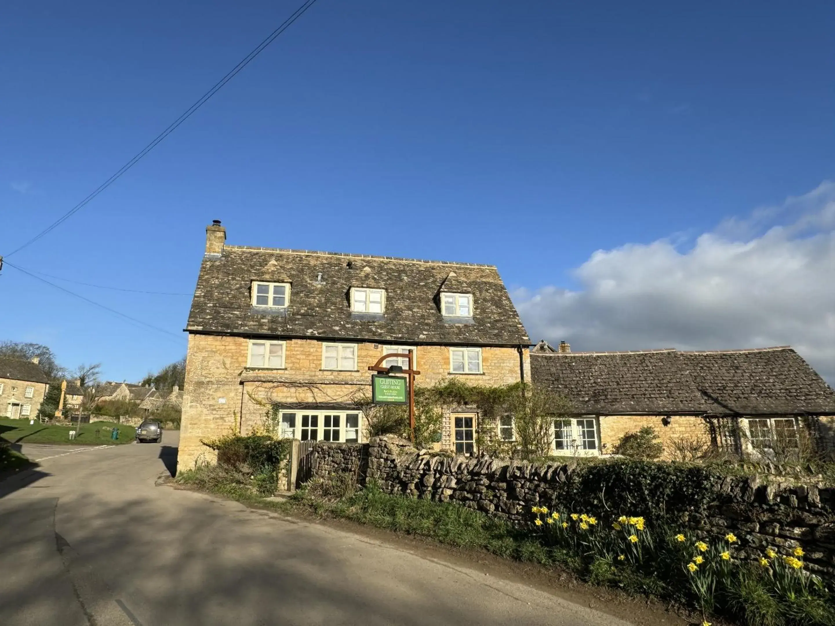 Property Building in Guiting Guest House