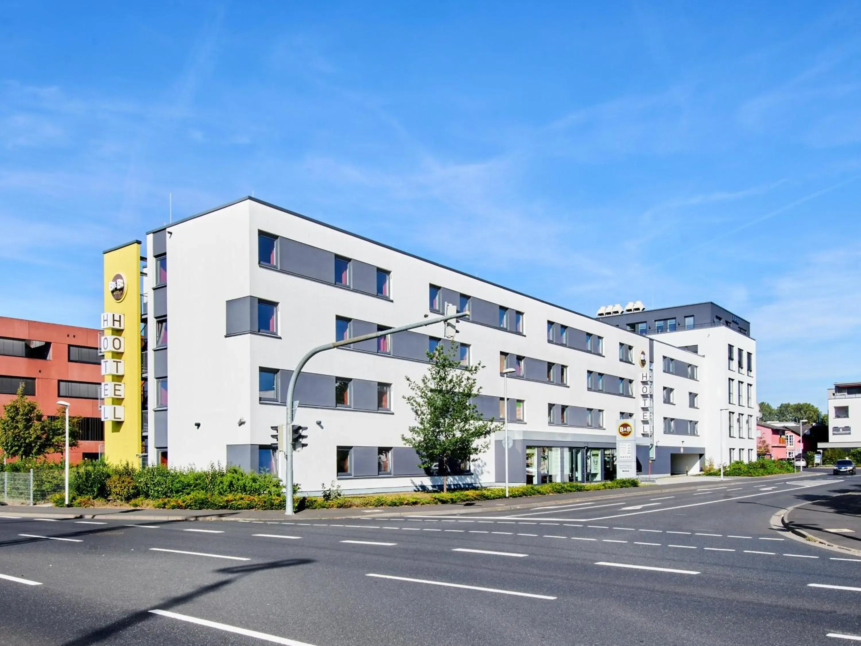 Property building in B&B Hotel Aschaffenburg Property building in B&B Hotel Aschaffenburg