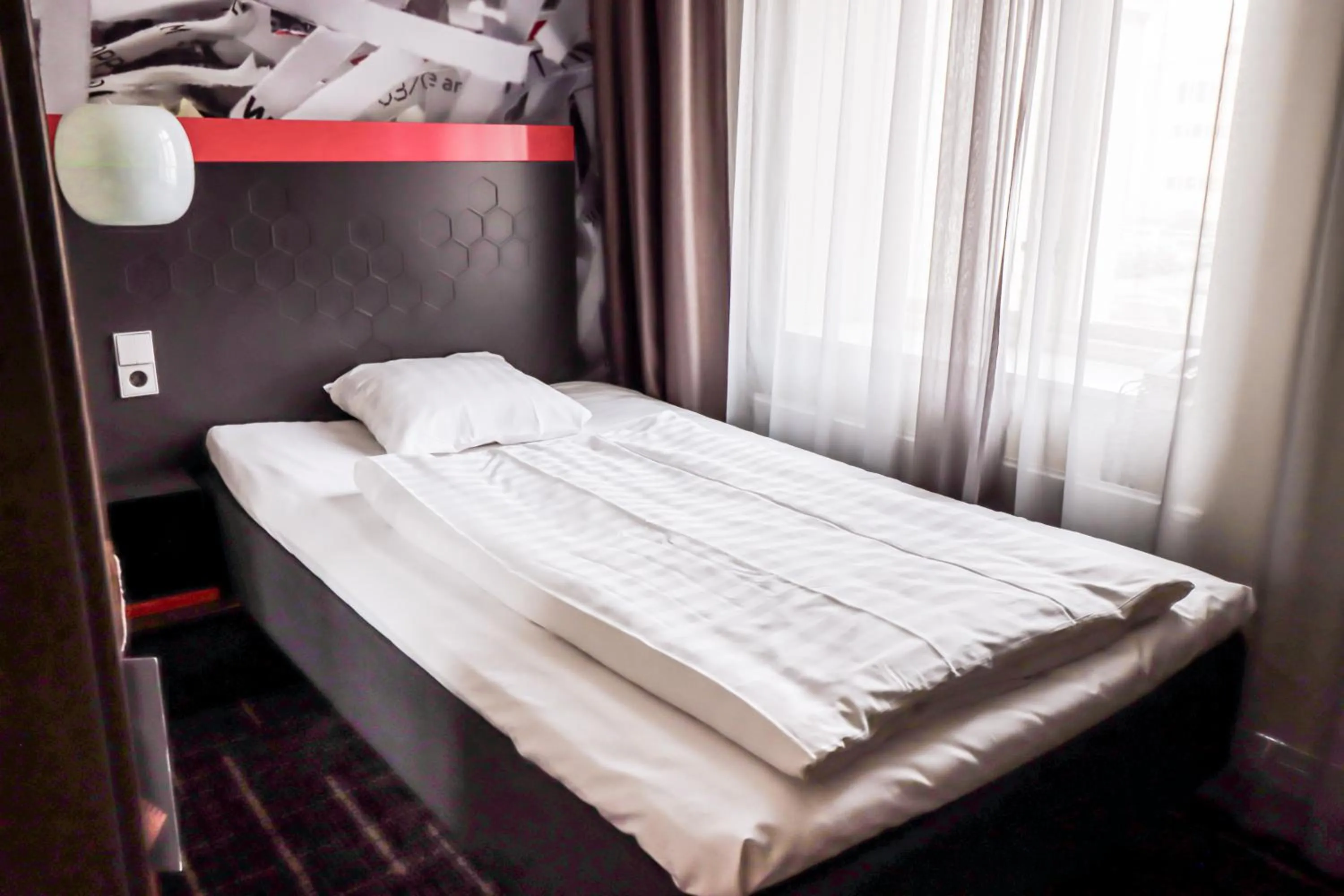 Bed in Comfort Hotel Norrköping