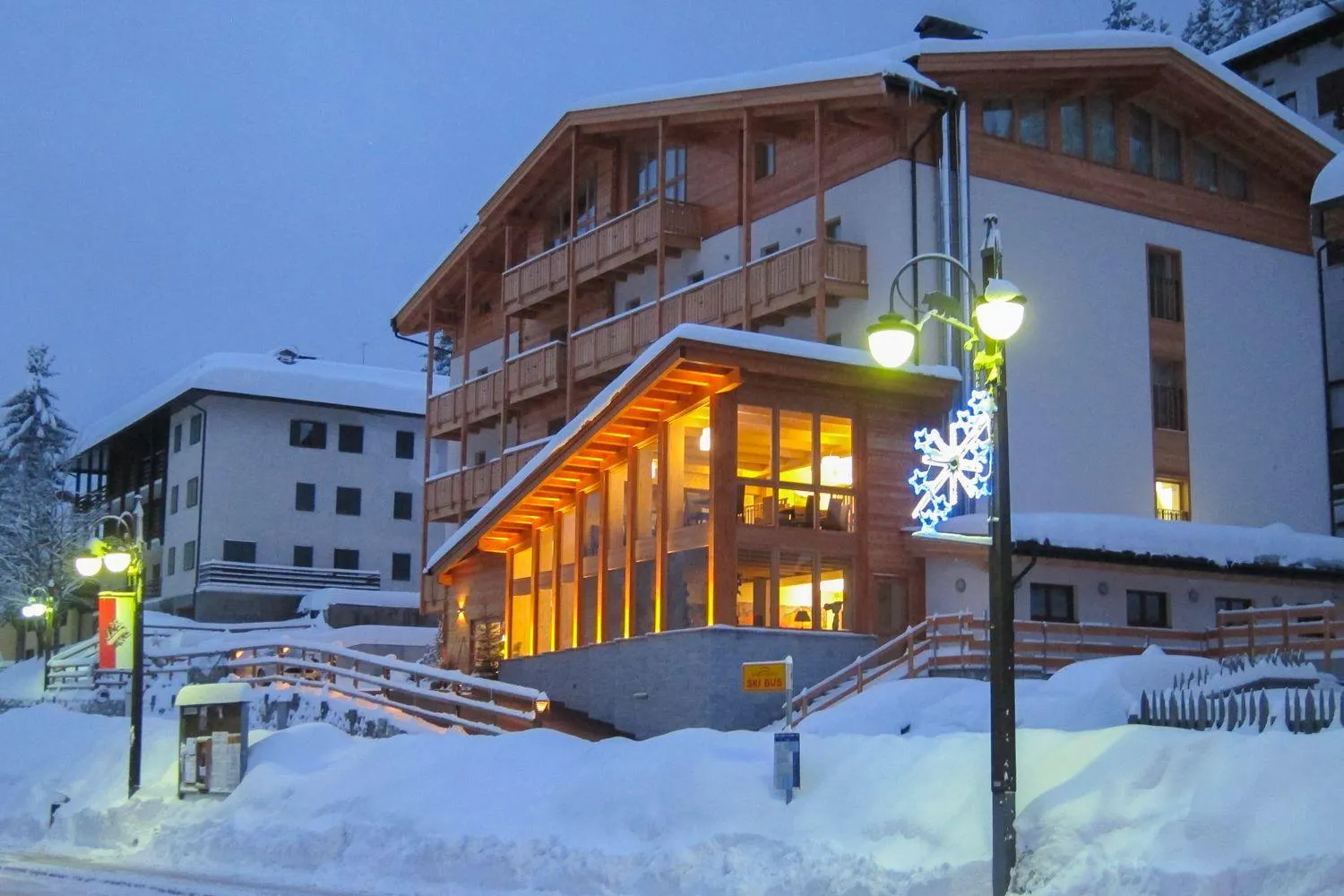 Property building in Hotel Garnì Caminetto
