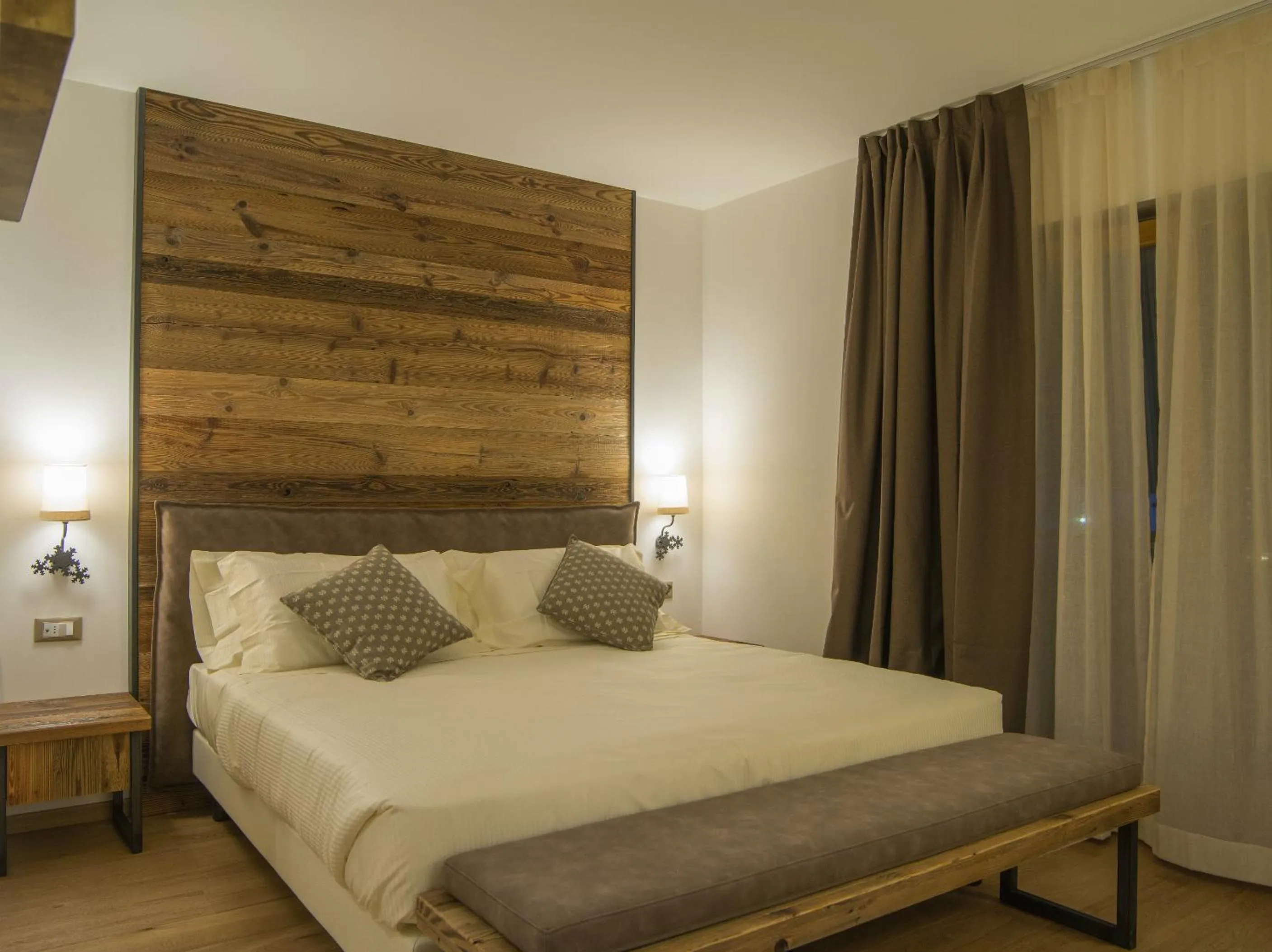 Bedroom, Bed in Hotel Garnì Caminetto