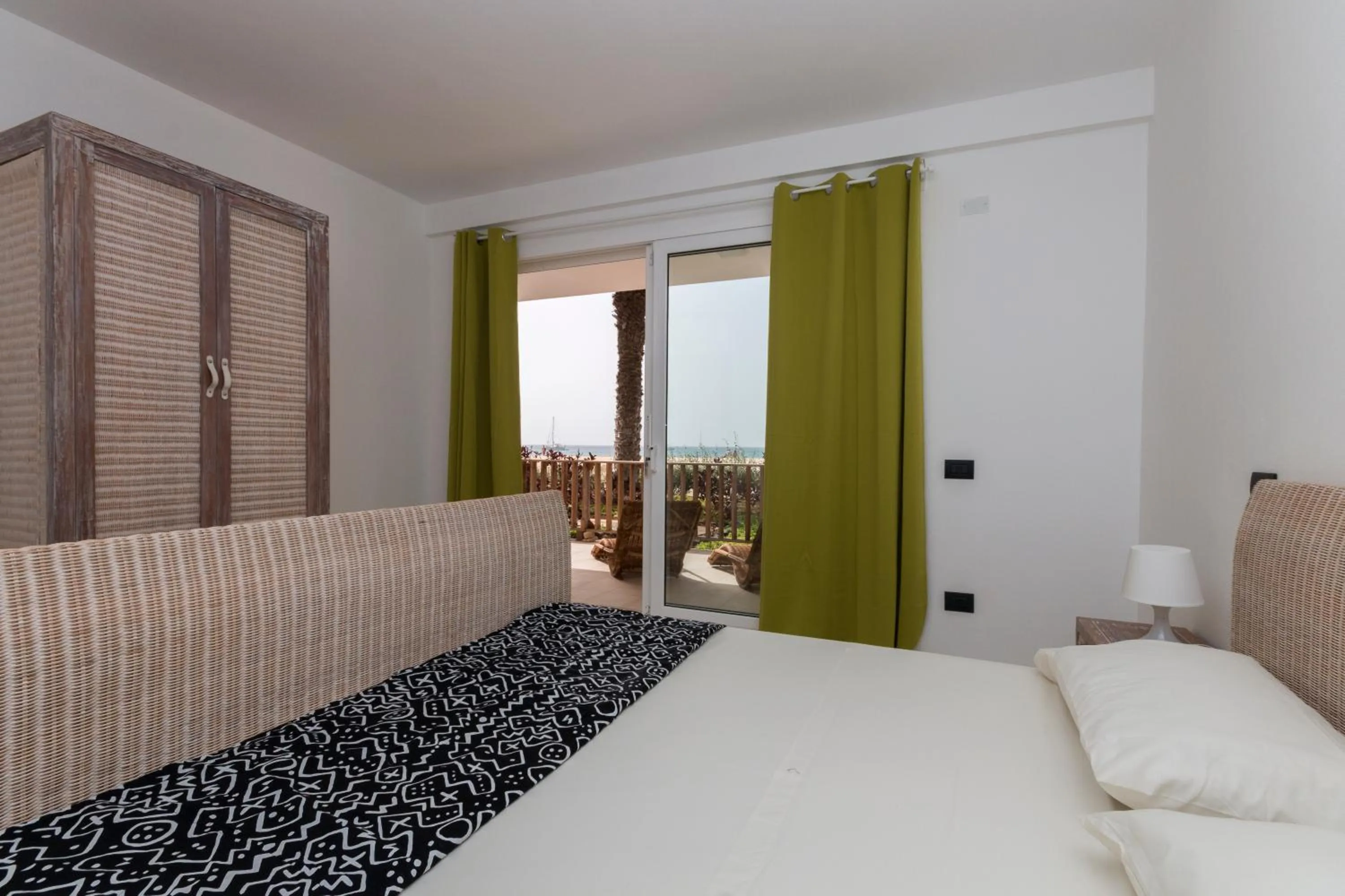 Garden, Bed in Villa ao Mar