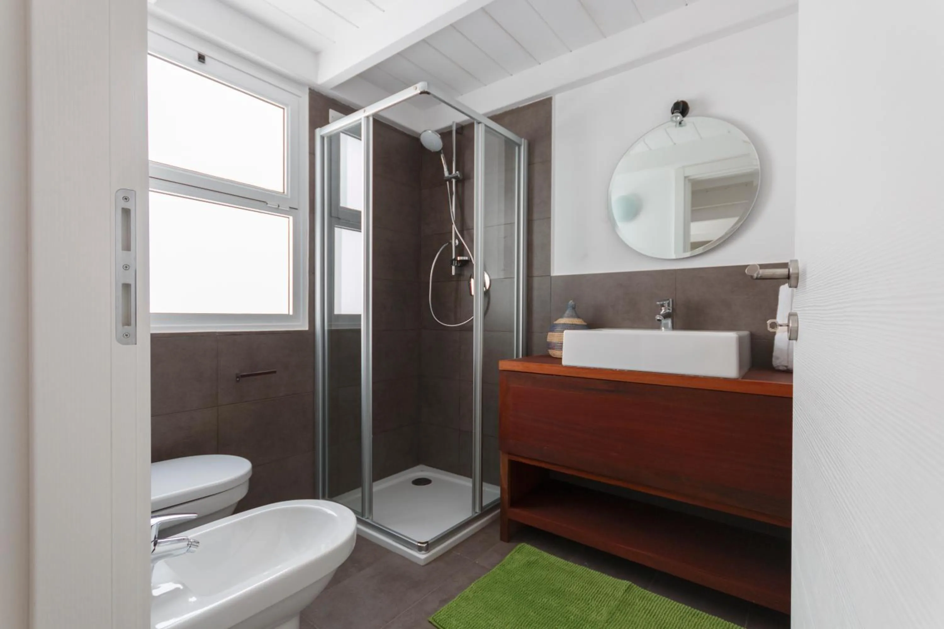 Shower in Villa ao Mar