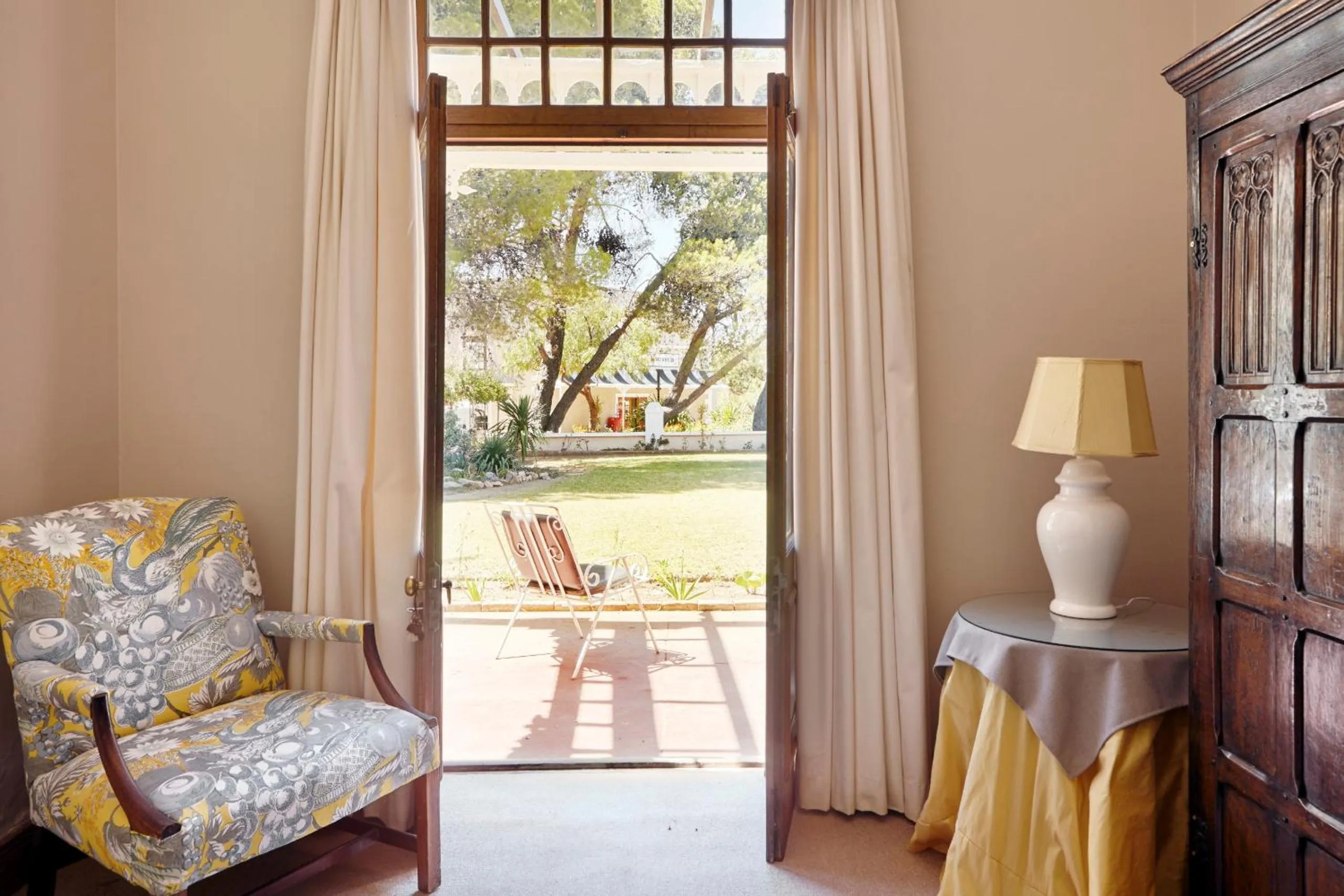 Balcony/Terrace in Lord Milner Hotel
