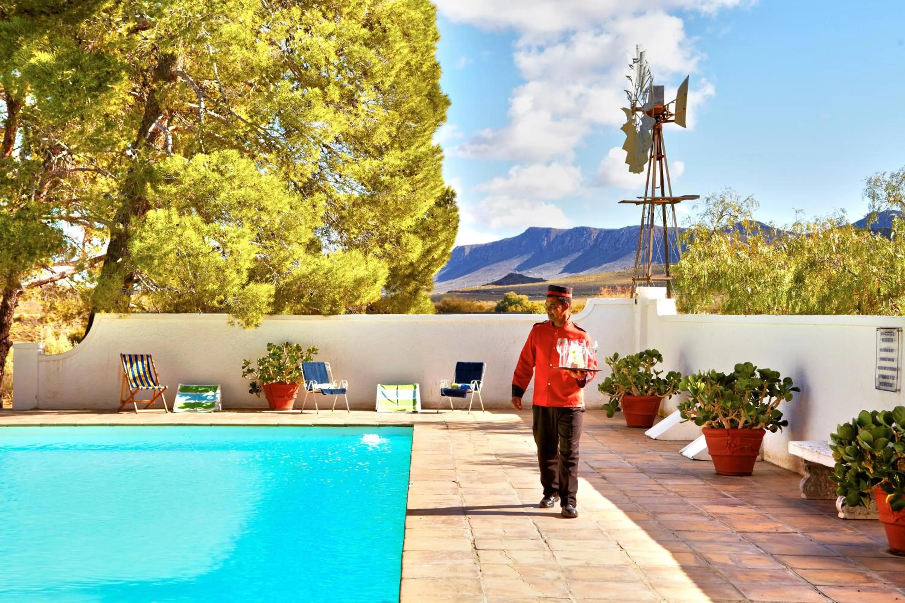 Swimming pool in Lord Milner Hotel