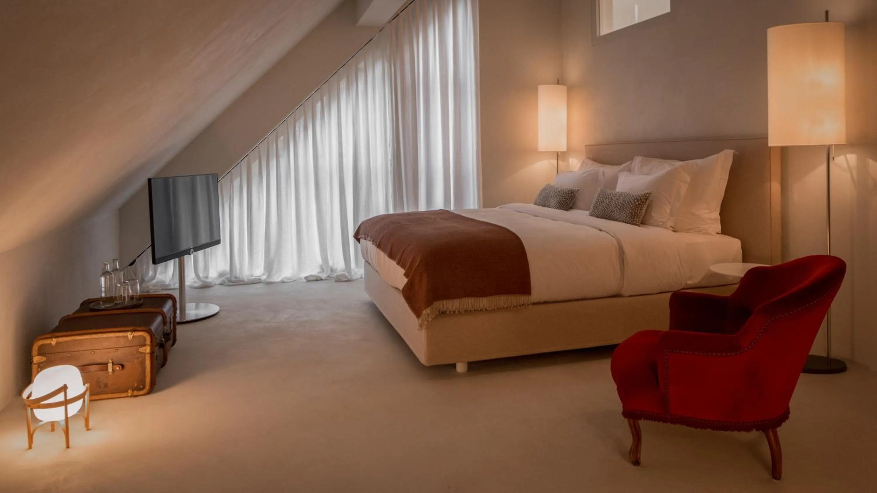 Bed in Hotel Krone Regensberg