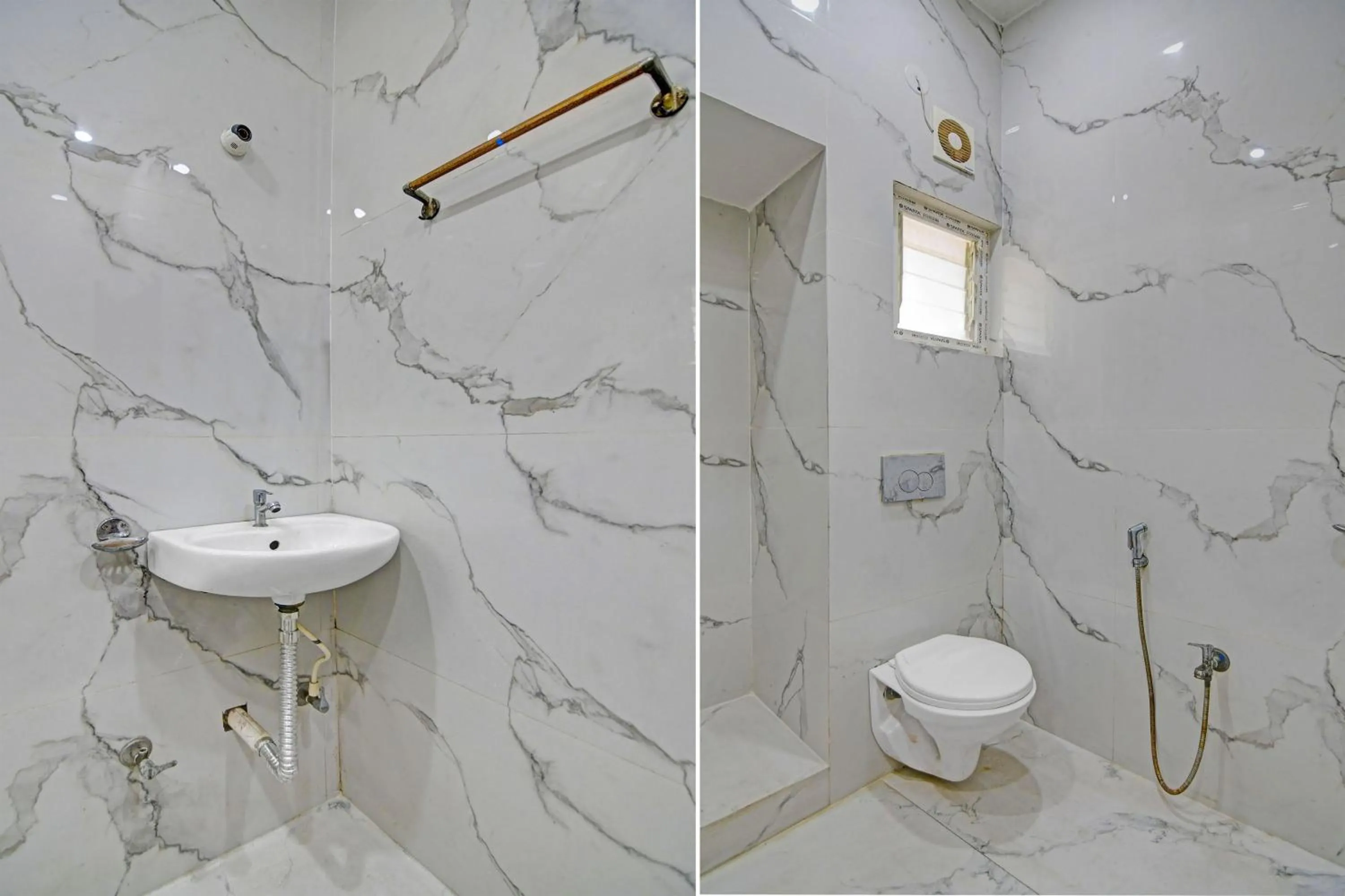 Bathroom in Super Collection O Metropolis Mall Kolkata Formerly Ax Inn